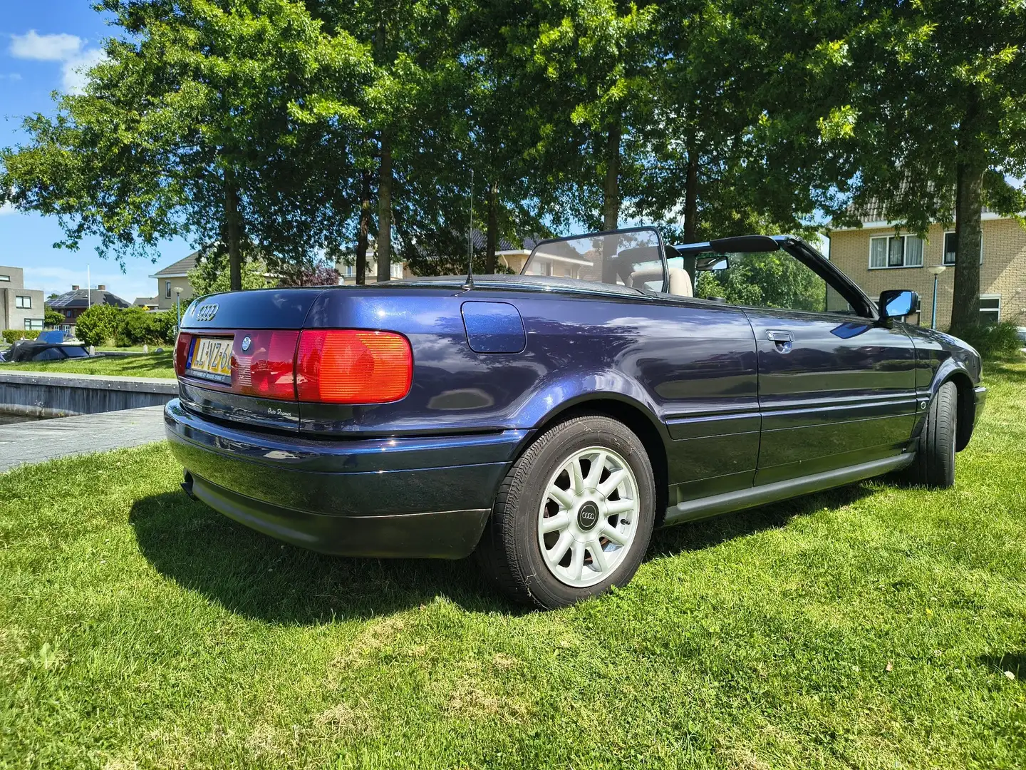 Audi Cabriolet 2.0 - 2