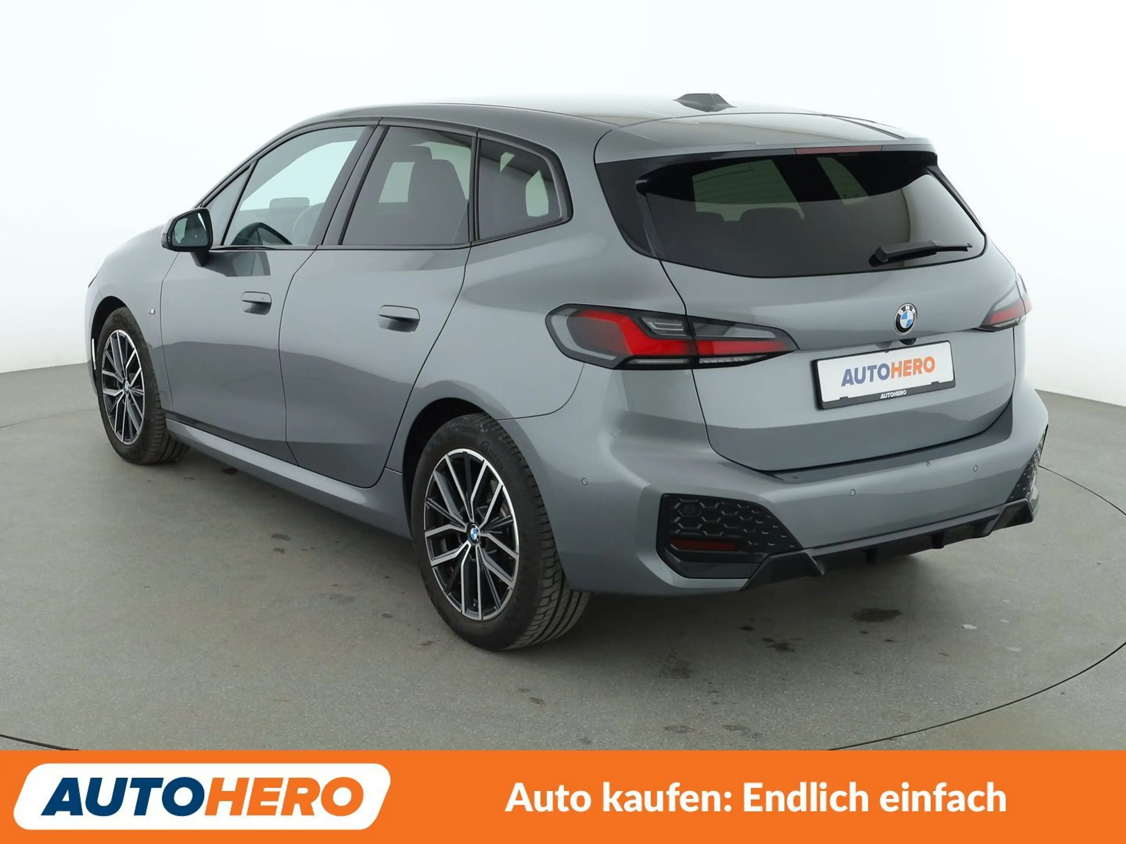 BMW 223 223i Active Tourer xDrive M Sport Aut.*HUD*360CAM* — photo 4