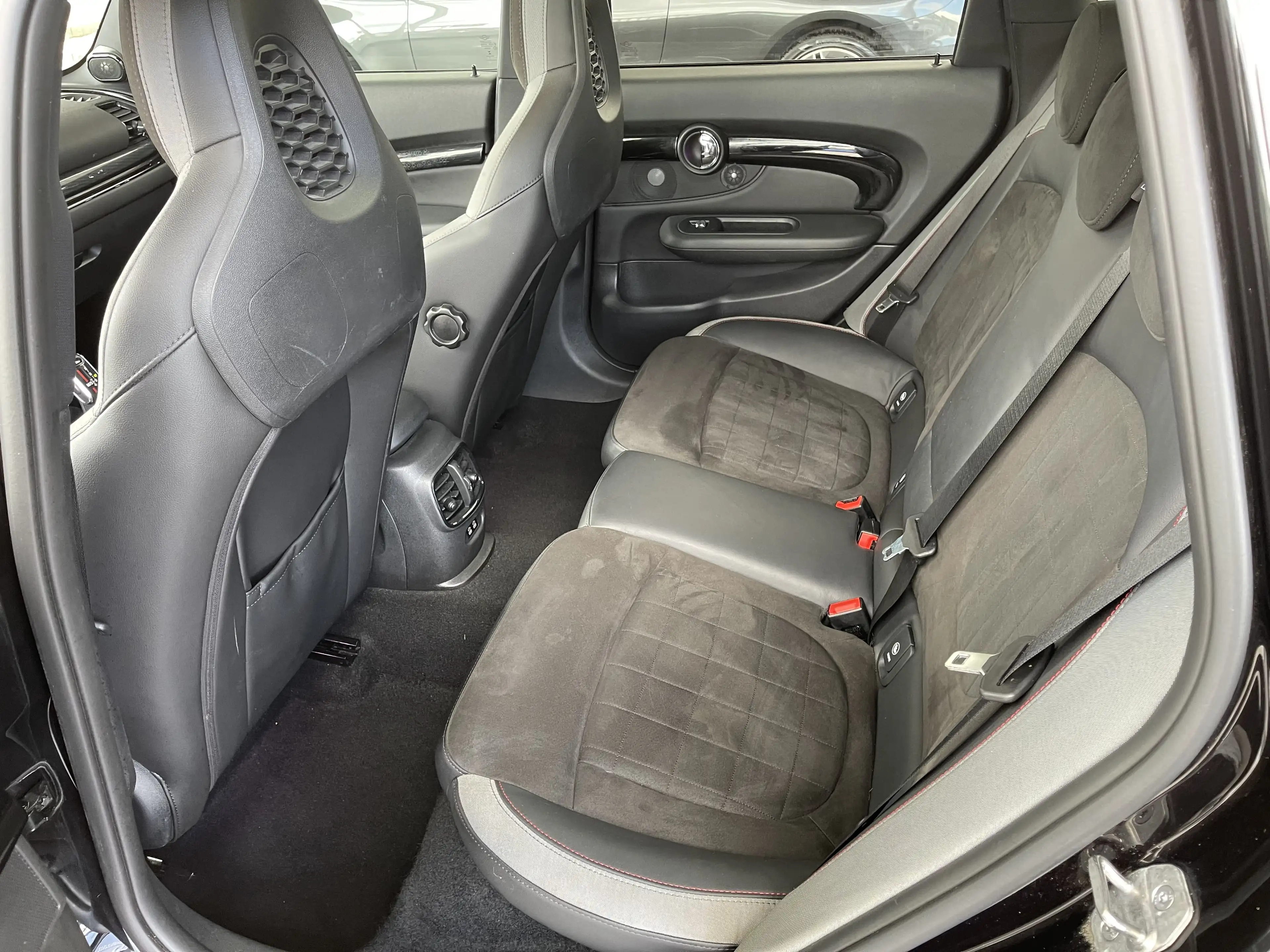 MINI John Cooper Works Clubman 2.0AS John Cooper Works ALL4 ** GARANTIE + TOIT PANO + FULL ** — photo 12