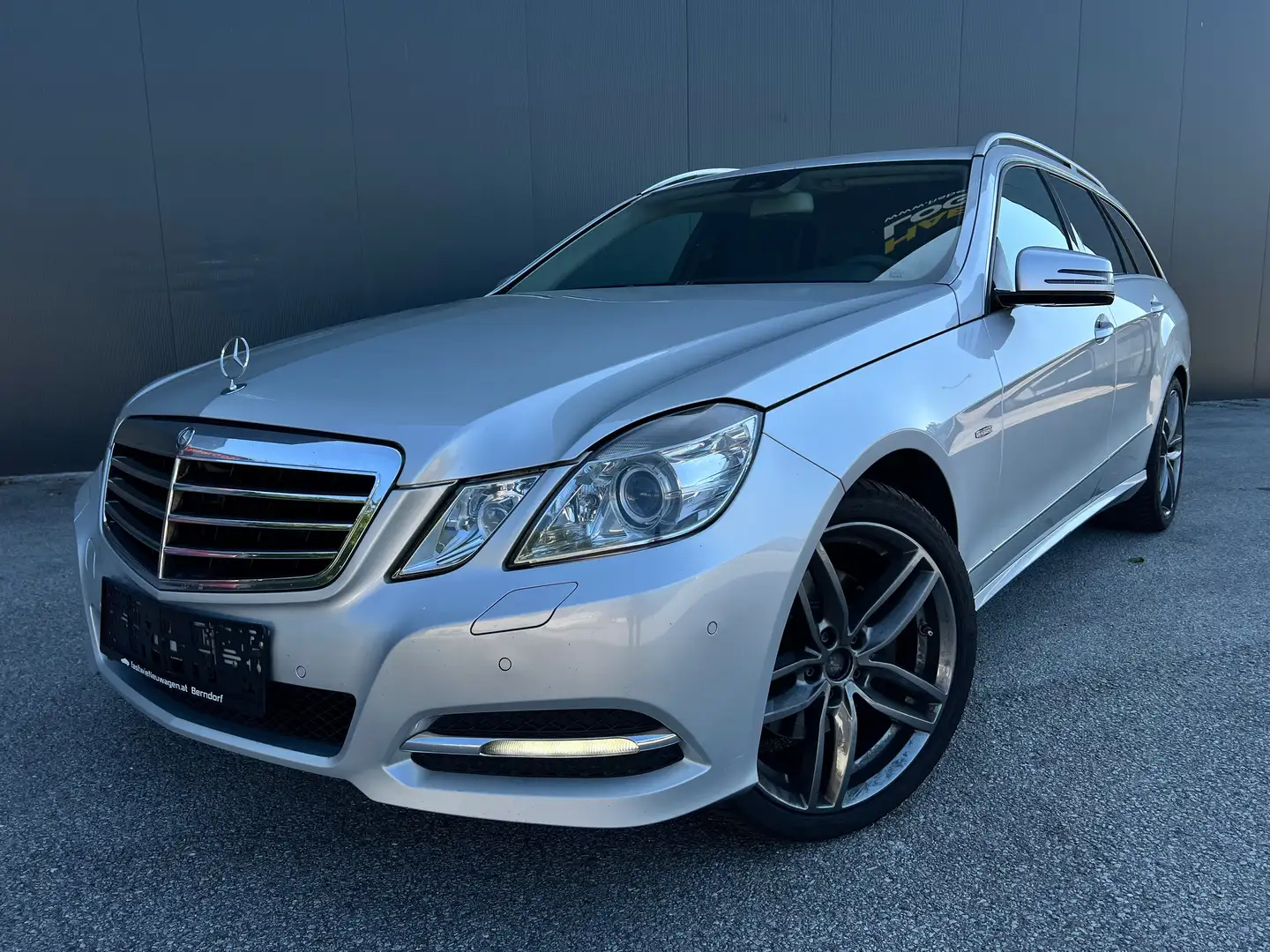 Mercedes-Benz E 350 E 350 CDI 4Matic Airmatic Leder Voll Silber - 2
