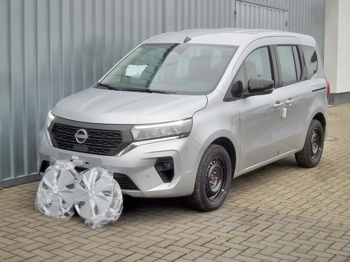 Nissan Townstar Kombi DIG-T 130 L1 N-Connecta SpurW Gris - 1
