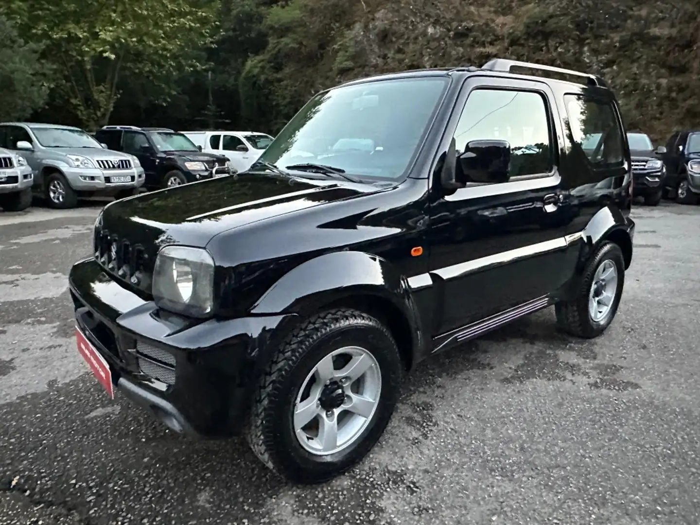 Suzuki Jimny 1.3 JX Noir - 2