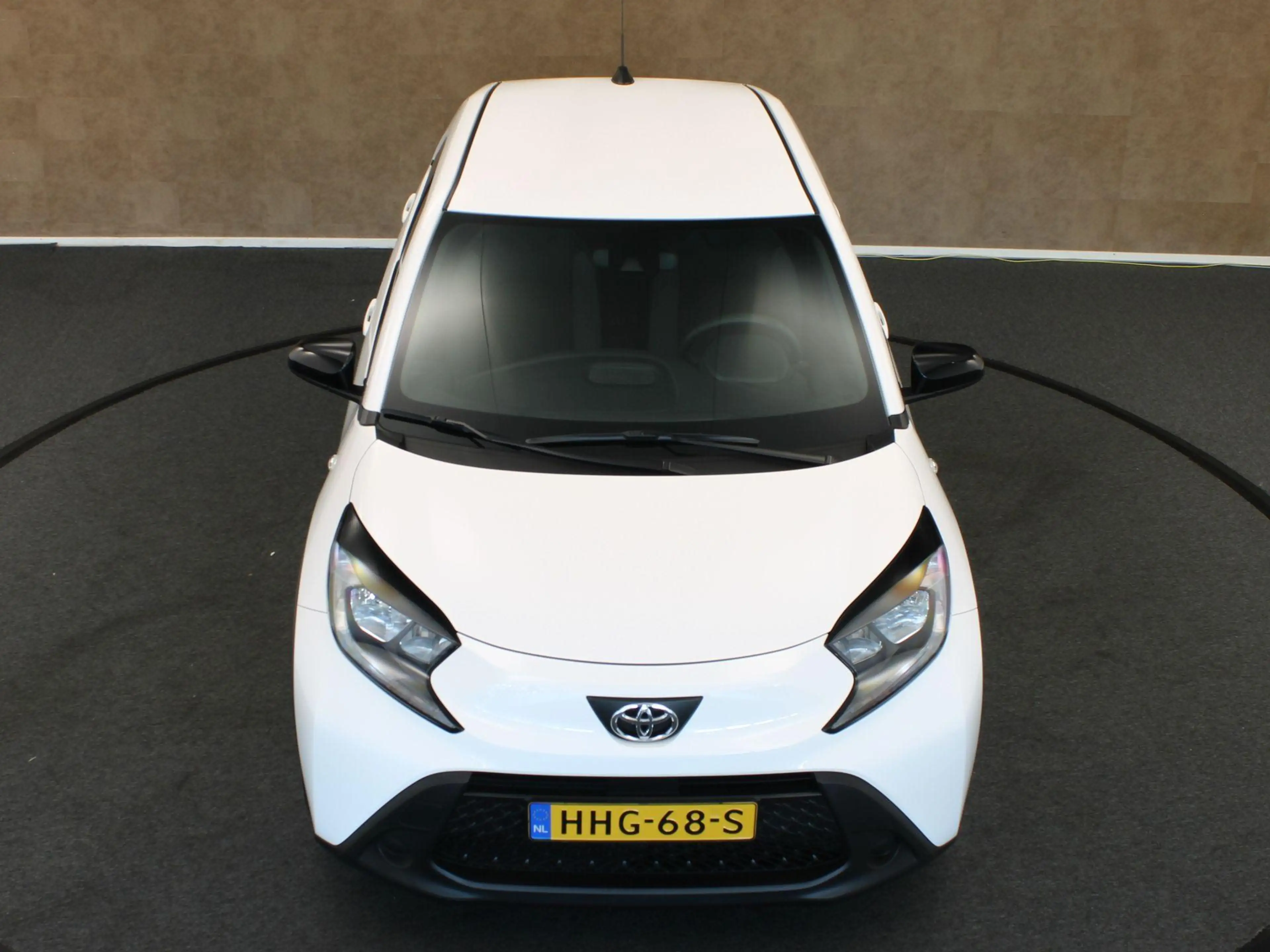 Toyota Aygo X 1.0 VVT-i MT Play - ORIGINEEL NEDERLANDSE AUTO -AC — photo 15