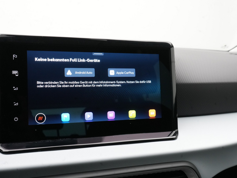 SEAT Arona Style NAVI VIRT ACC KAM SHZ CARPLAY LED — photo 9