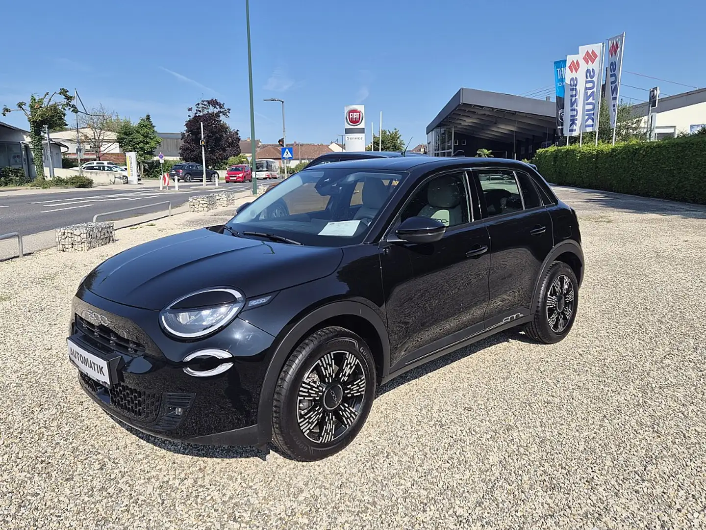 Fiat 600 Hybrid 100 6-Gang eDCT Černá - 1