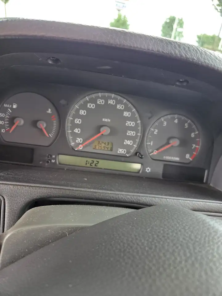 Volvo V70 2.4T, foto 9