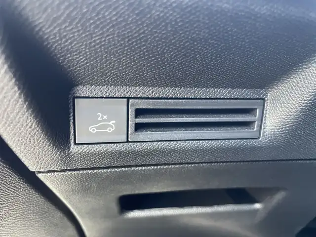 Peugeot 3008 view 15