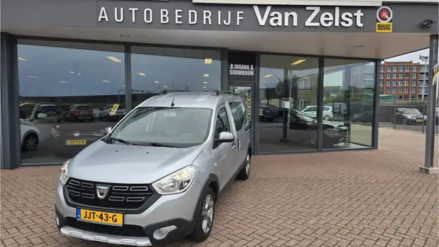 Dacia Dokker 1.3 TCe Stepway* 131 PK* 5 Zitplaatsen*6 BAK*Navig