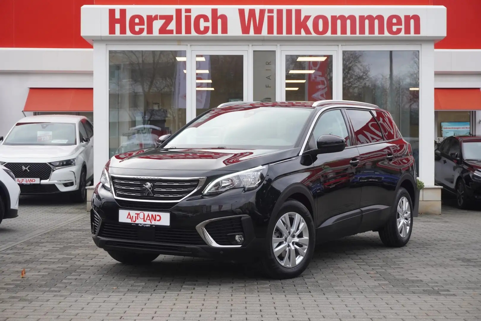 Peugeot 5008 1.2 PureTech 130 Active Navi 7-Sitzer 360° Negro - 2