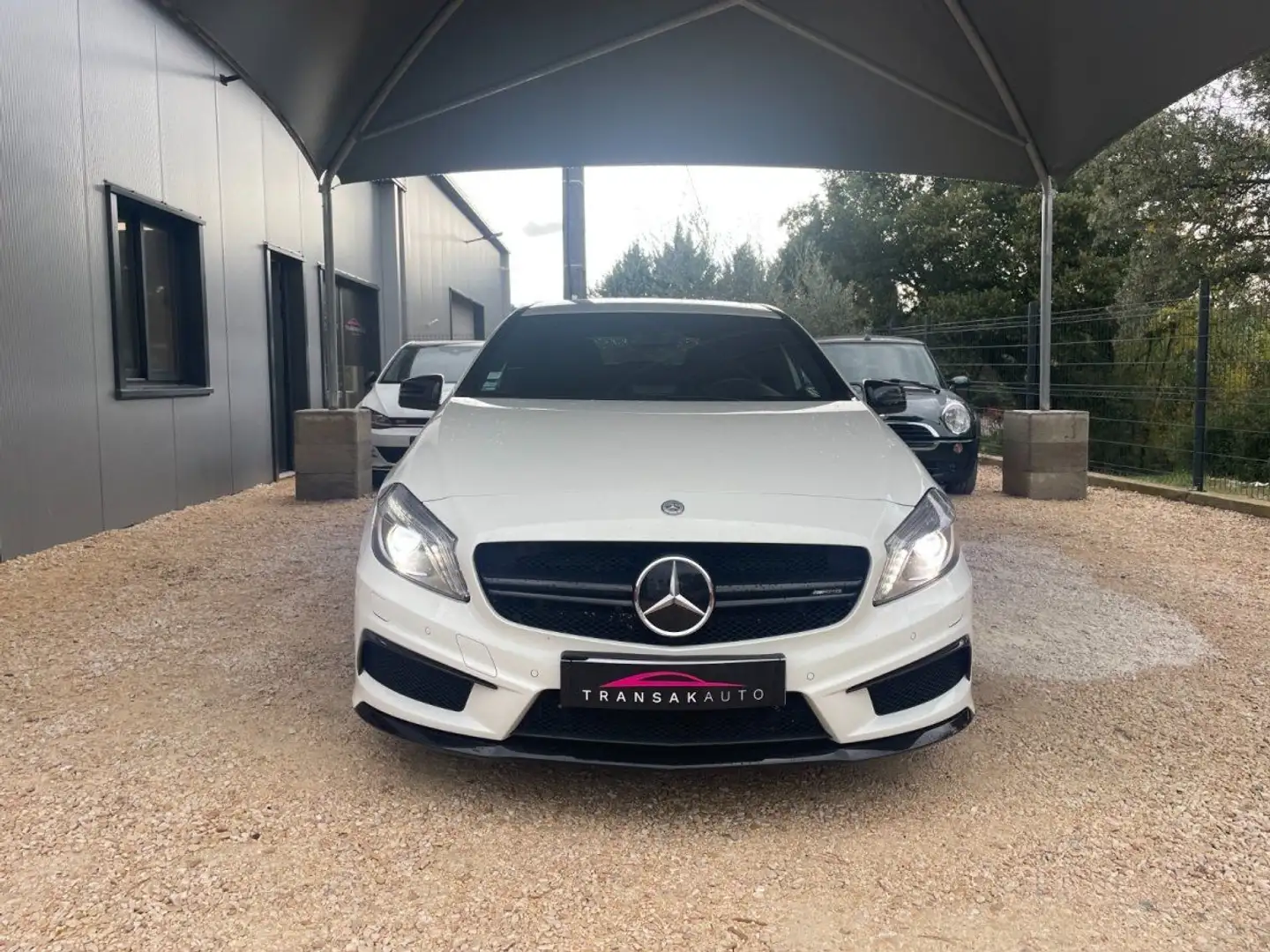 Mercedes-Benz A 45 AMG 45 AMG 4-Matic Speedshift DCT 360ch / Origine France Weiß - 2