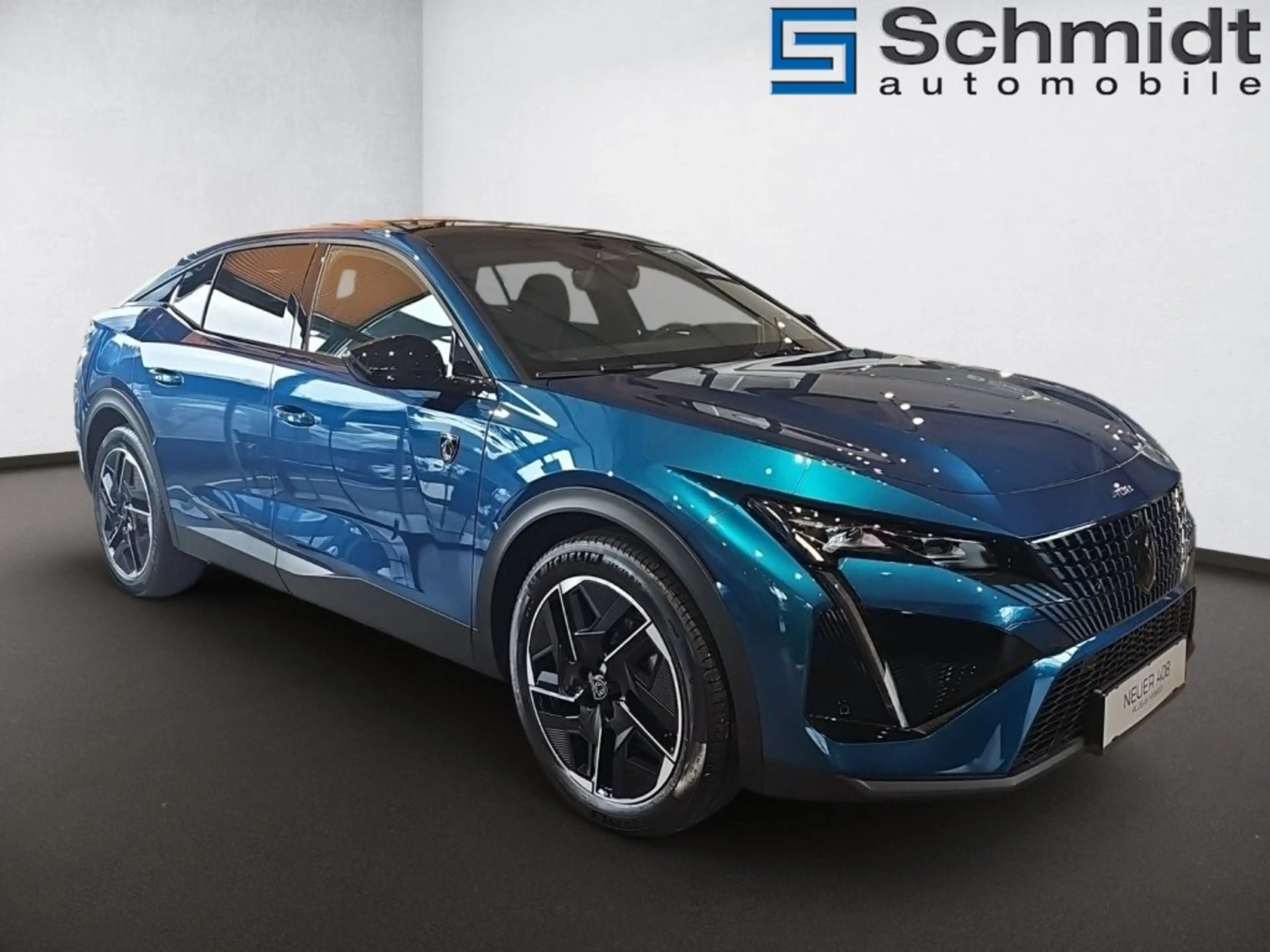 Peugeot 408 Hybrid 145 e-DCS6 GT — photo 5