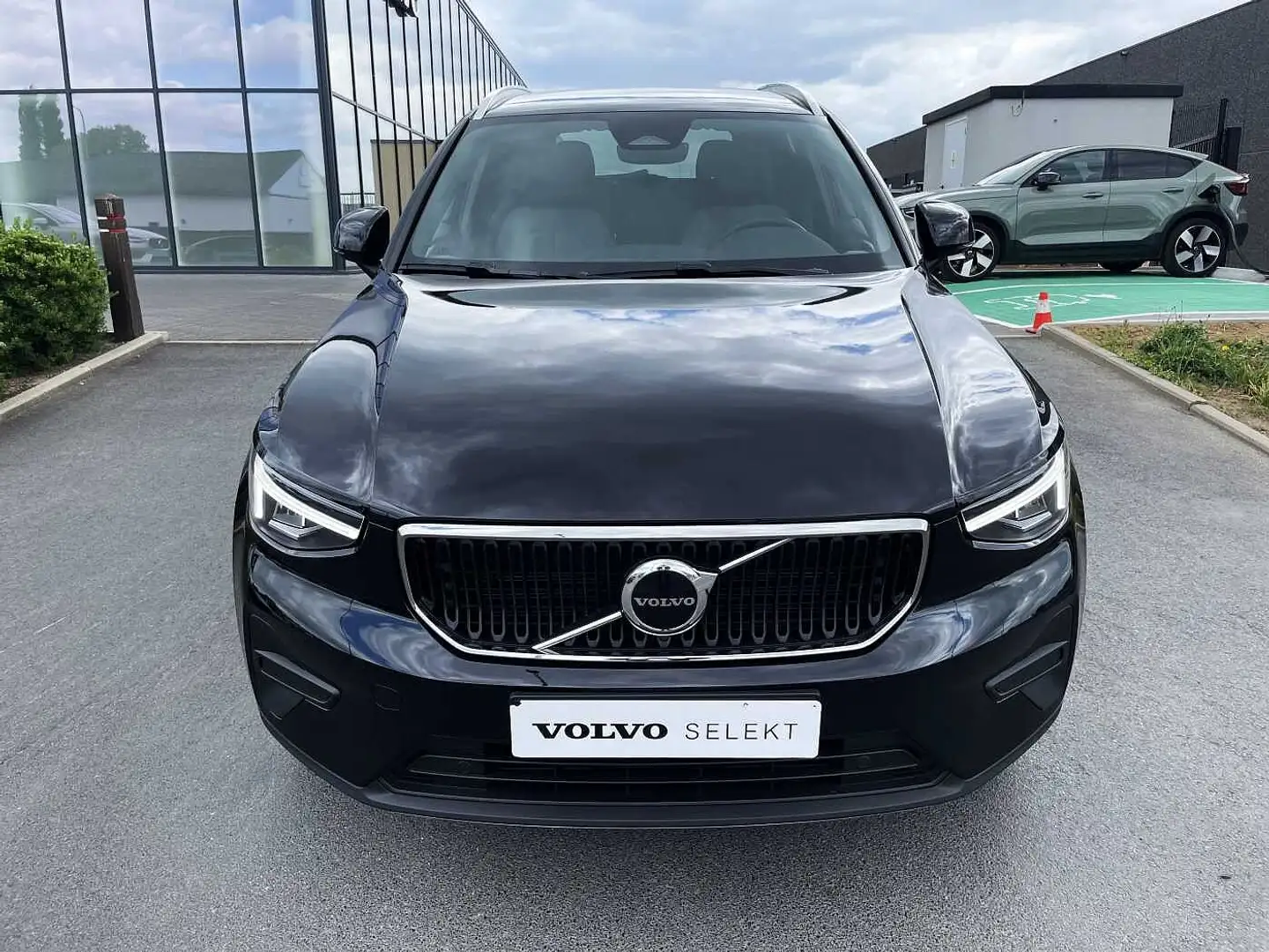 Volvo XC40 B3 Essence Noir - 2