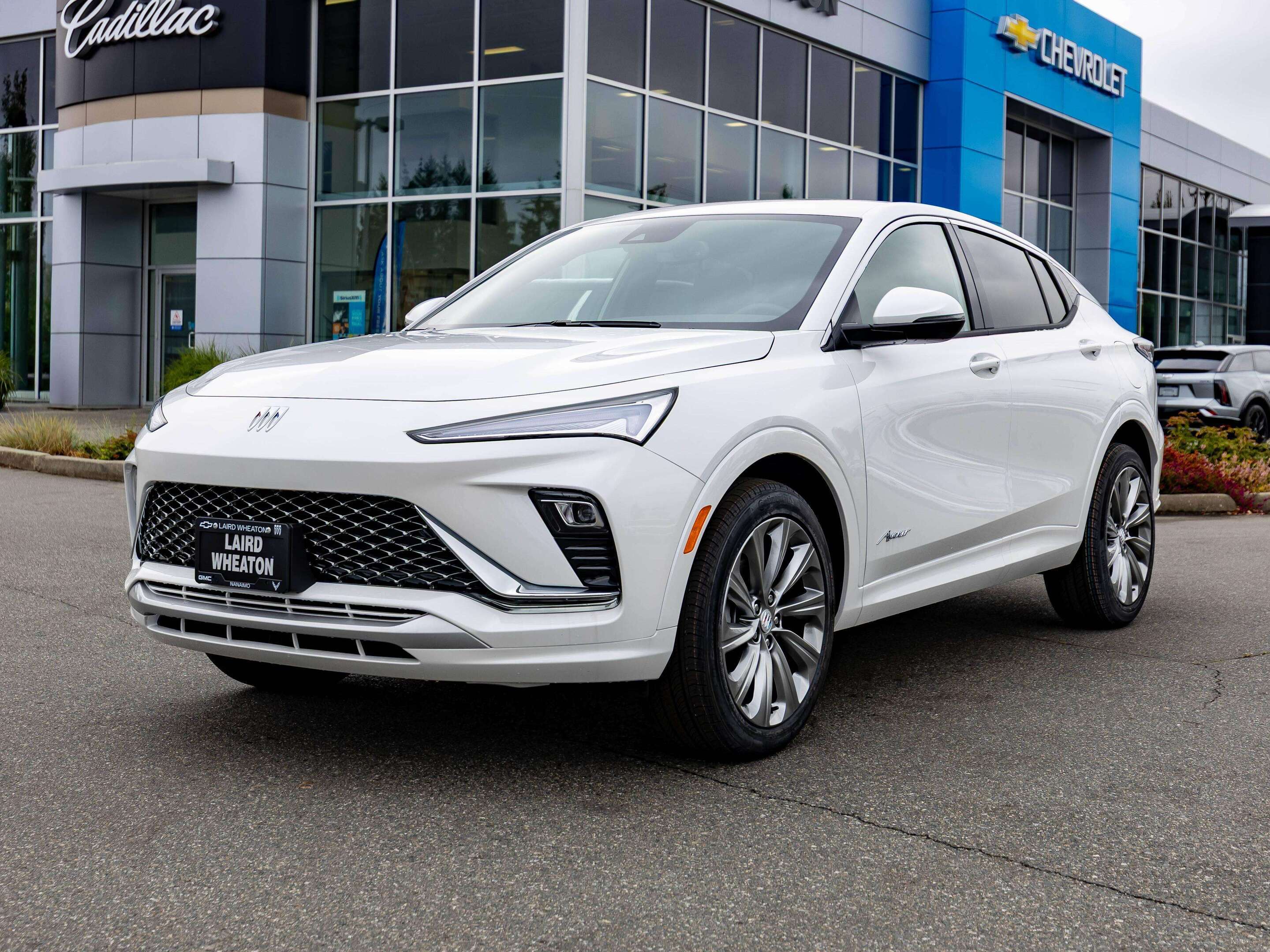 White 2026 Buick Envista SUV / Crossover Front-Wheel Drive Automatic