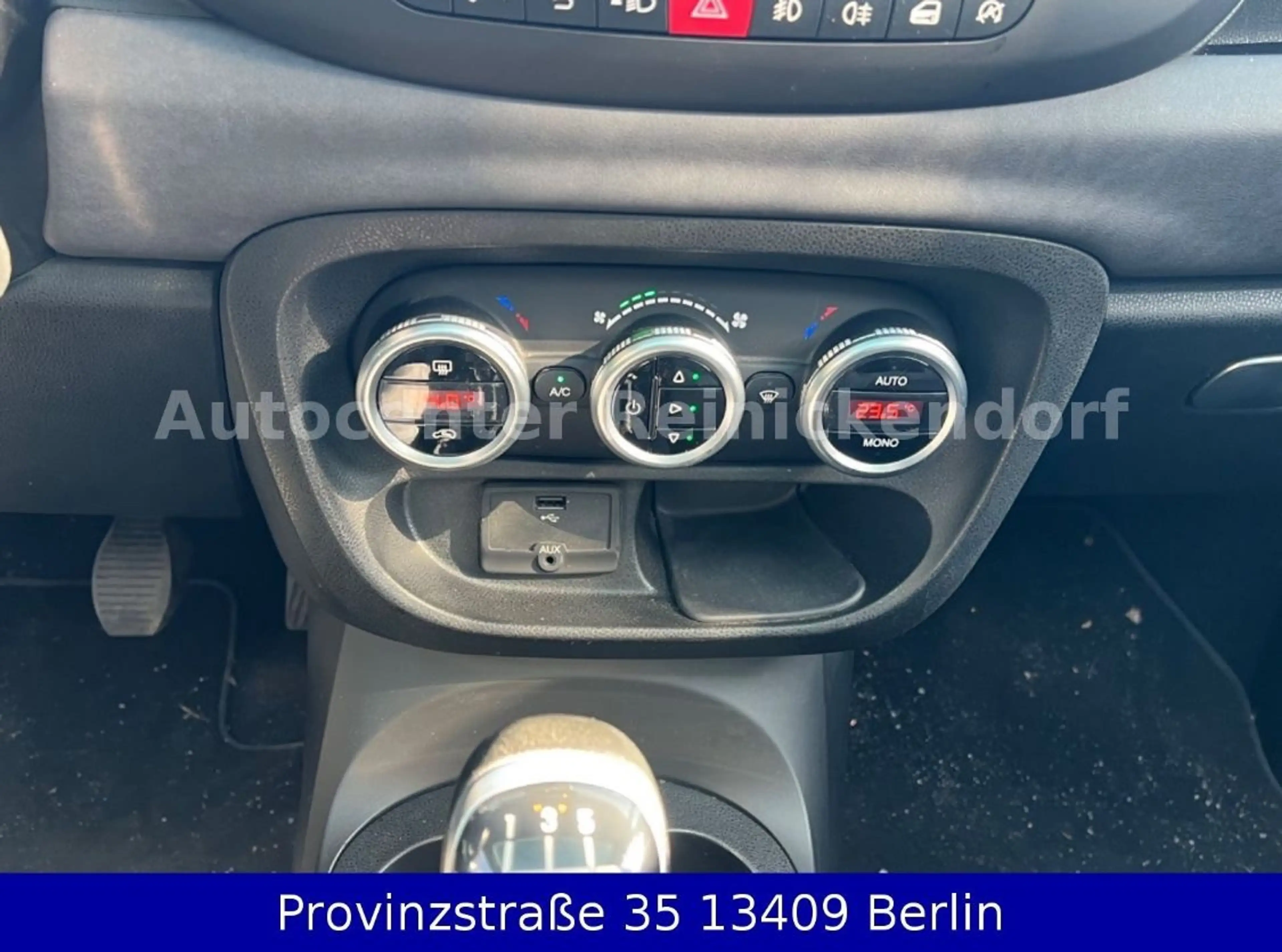 Fiat 500L 0.9 Lounge *Klima+Pano+Tempomat+Euro6+1.Hand* — photo 15