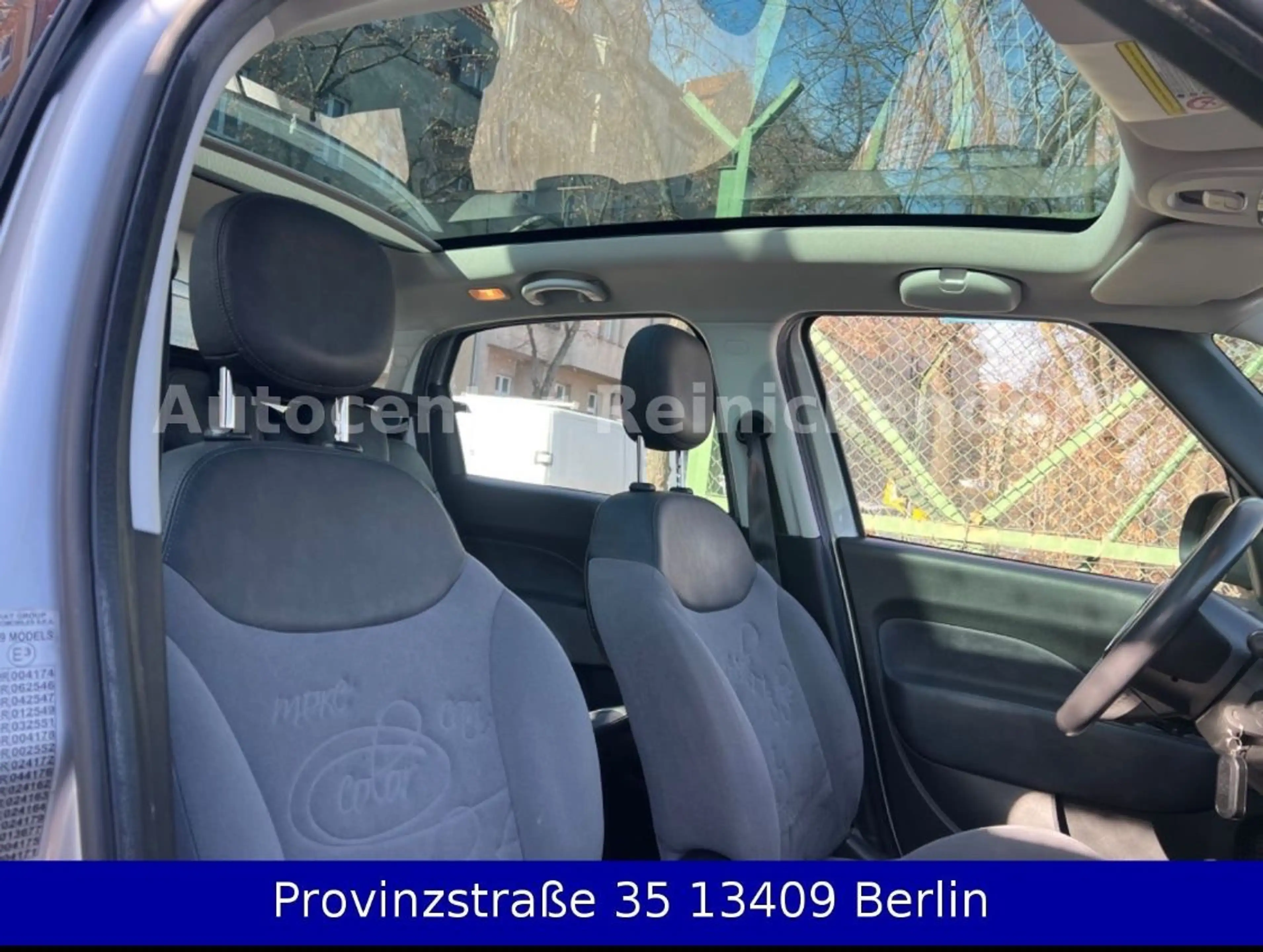 Fiat 500L 0.9 Lounge *Klima+Pano+Tempomat+Euro6+1.Hand* — photo 8