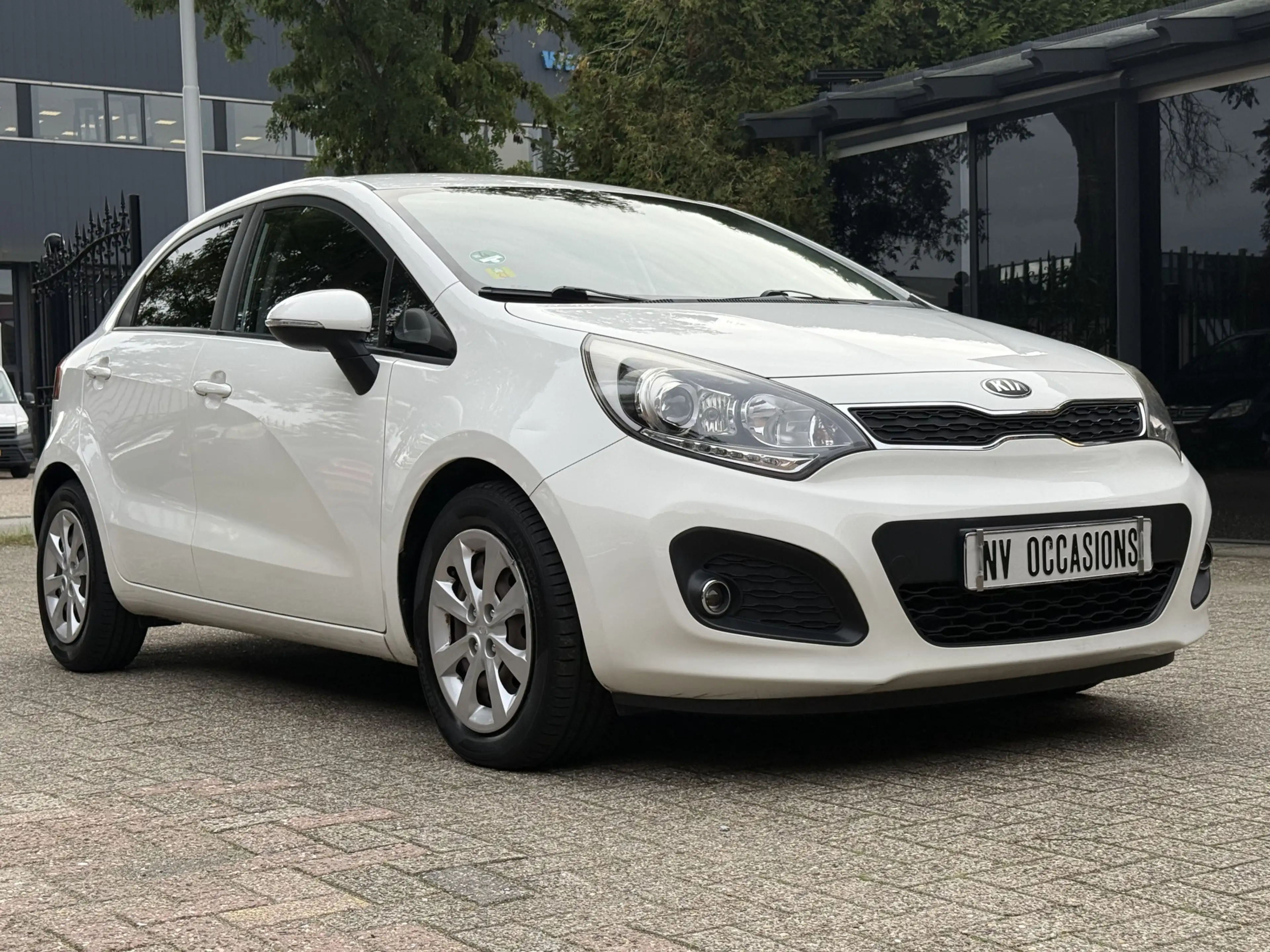 Kia Rio 1.2 CVVT Plus Pack AIRCO/ELEKR/CENTV/NAP/MFS/AUTO- — photo 4