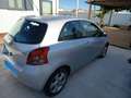Toyota Yaris Yaris 1.3 VVT-i Sol Sol Plateado - thumbnail 4