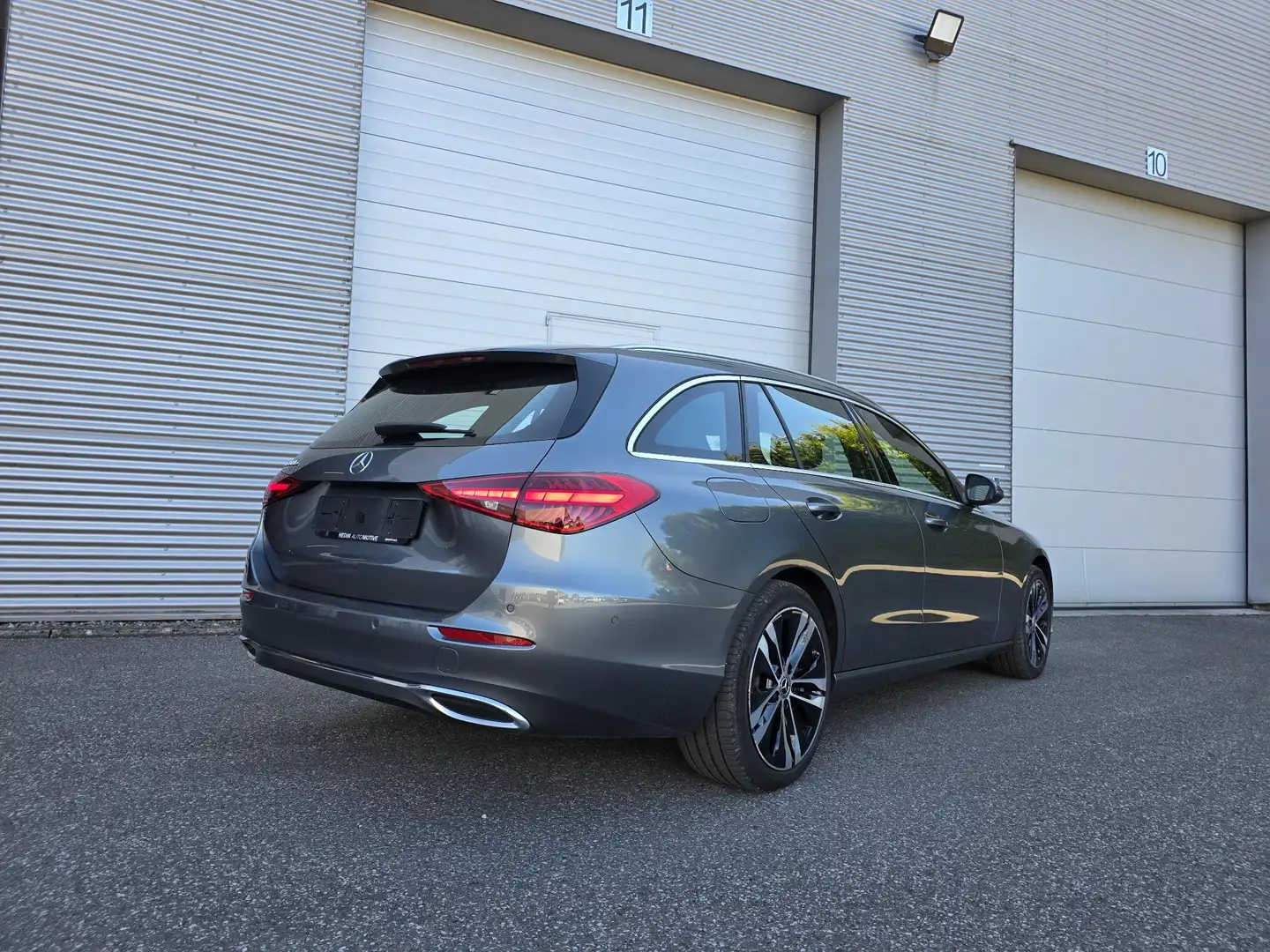 Mercedes-Benz C 300 e Break Luxury Line | Trekhaak | Verwarmde Zetels - 2