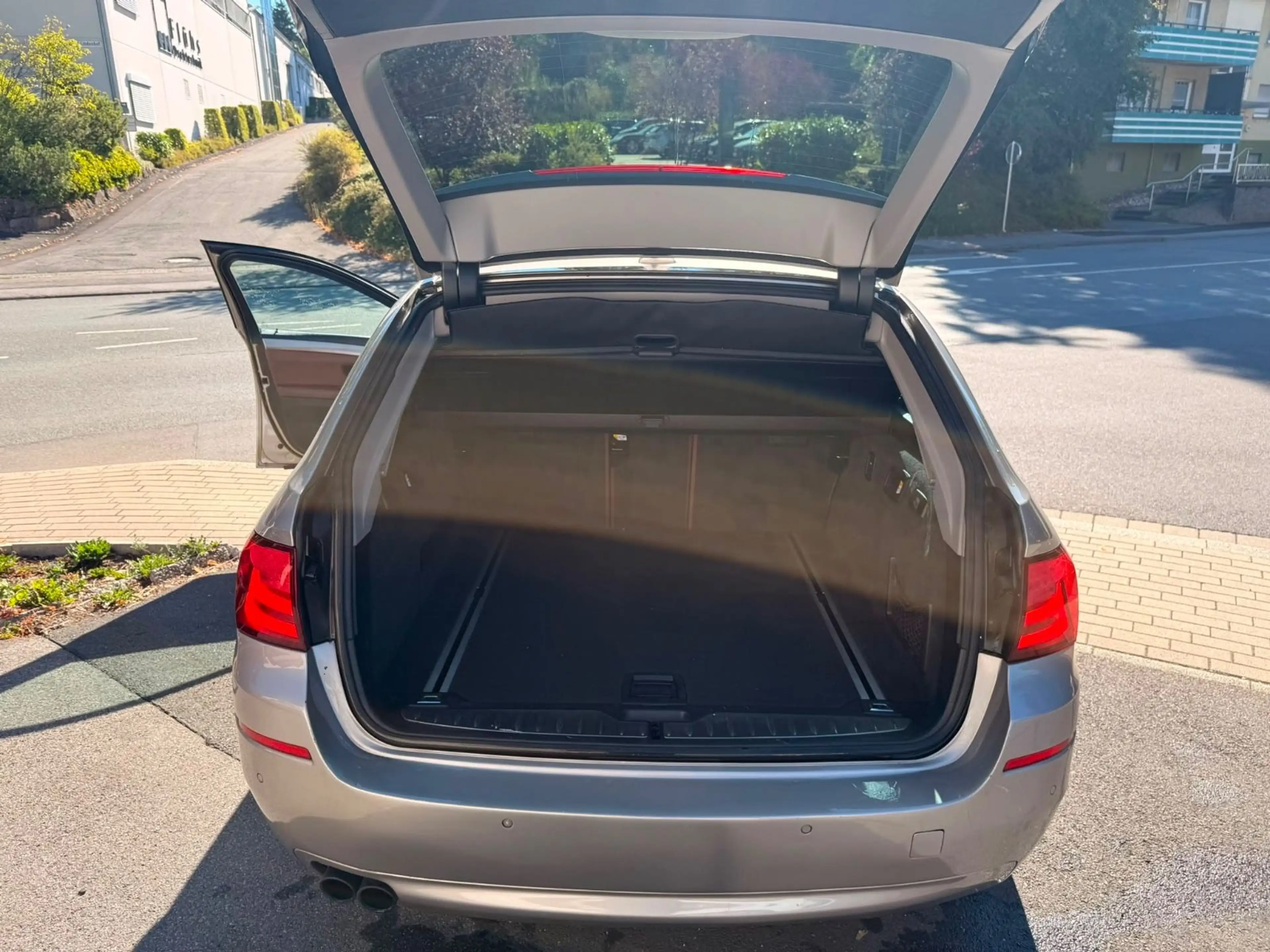 BMW 525 5 Touring Klimaaut.,Navi,R.Ka.,PDC,SHZ,Leder — photo 20