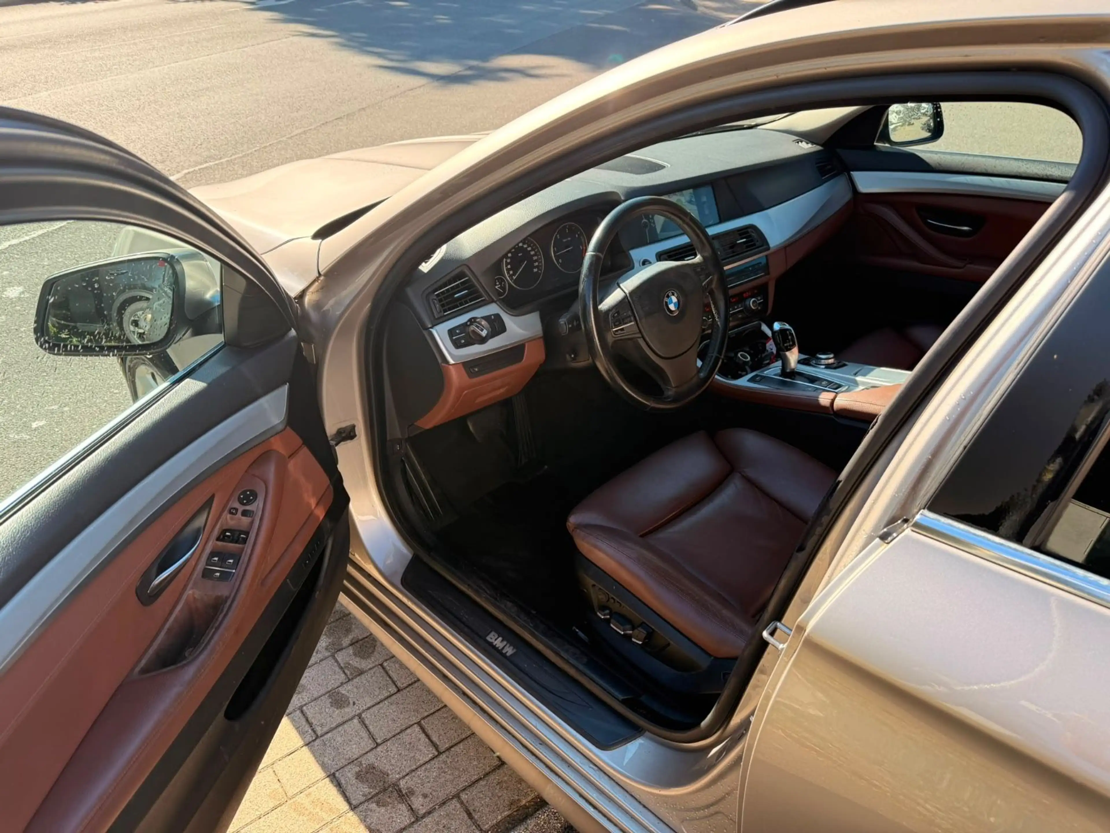 BMW 525 5 Touring Klimaaut.,Navi,R.Ka.,PDC,SHZ,Leder — photo 9