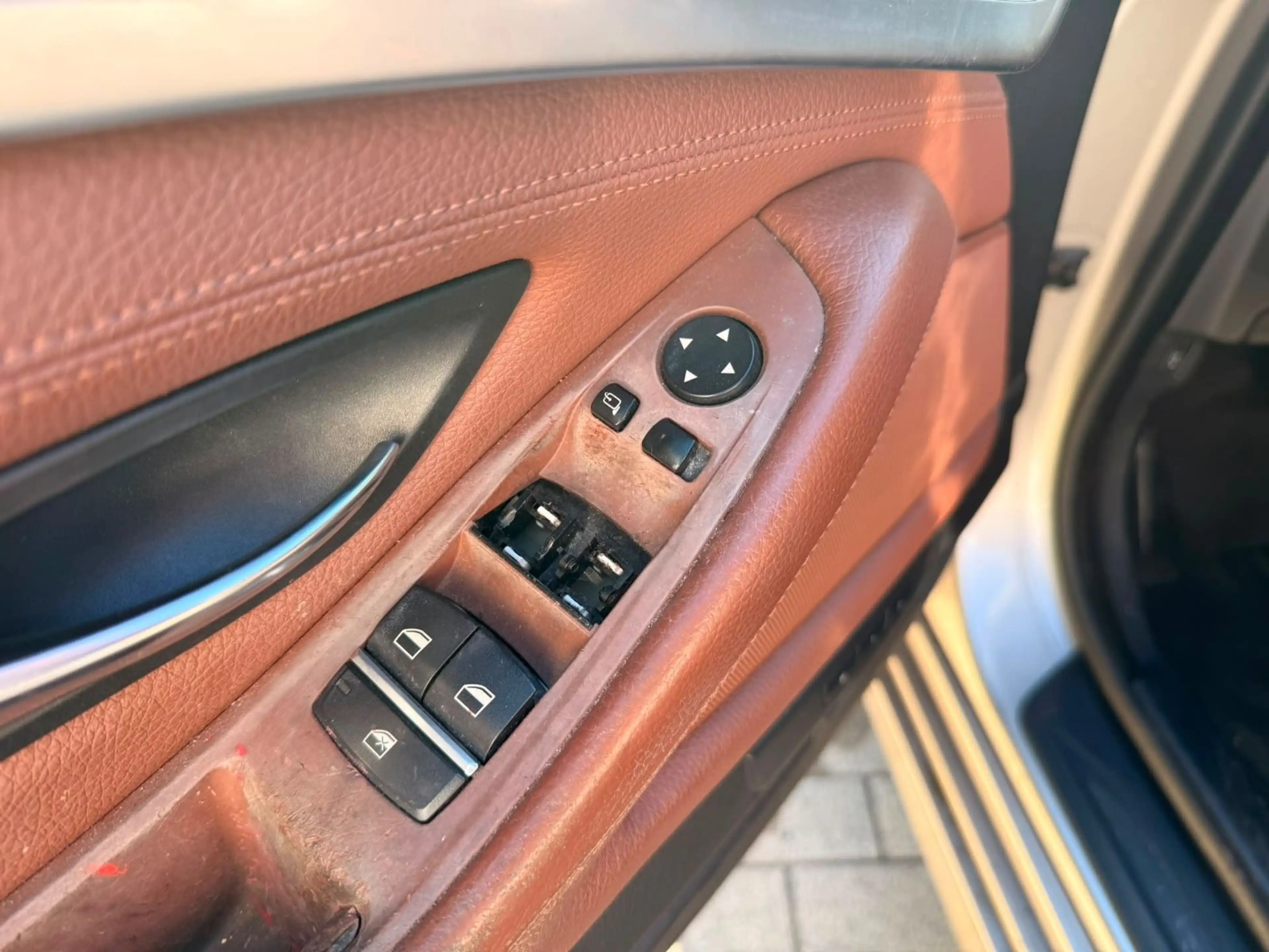 BMW 525 5 Touring Klimaaut.,Navi,R.Ka.,PDC,SHZ,Leder — photo 18