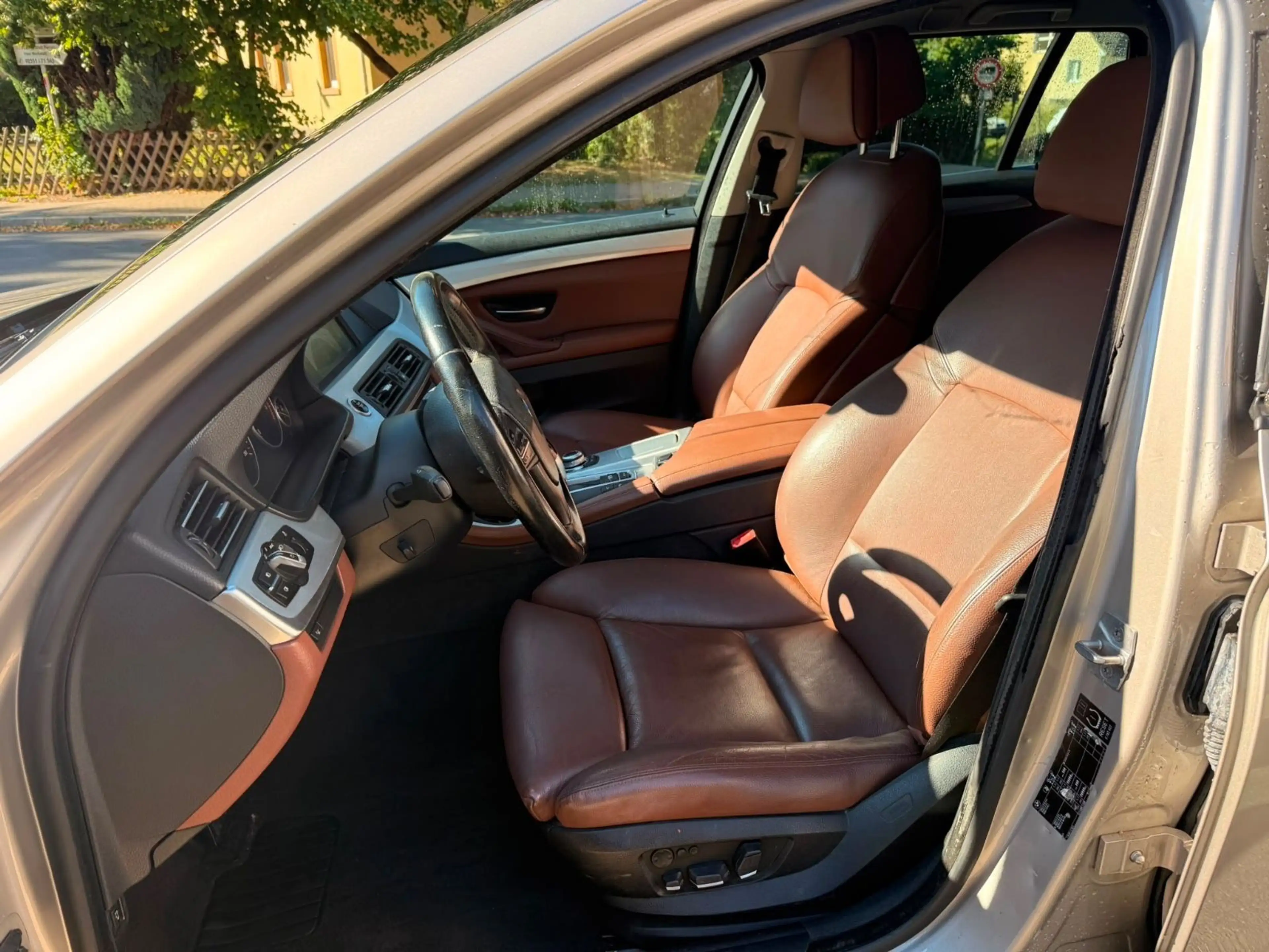BMW 525 5 Touring Klimaaut.,Navi,R.Ka.,PDC,SHZ,Leder — photo 10