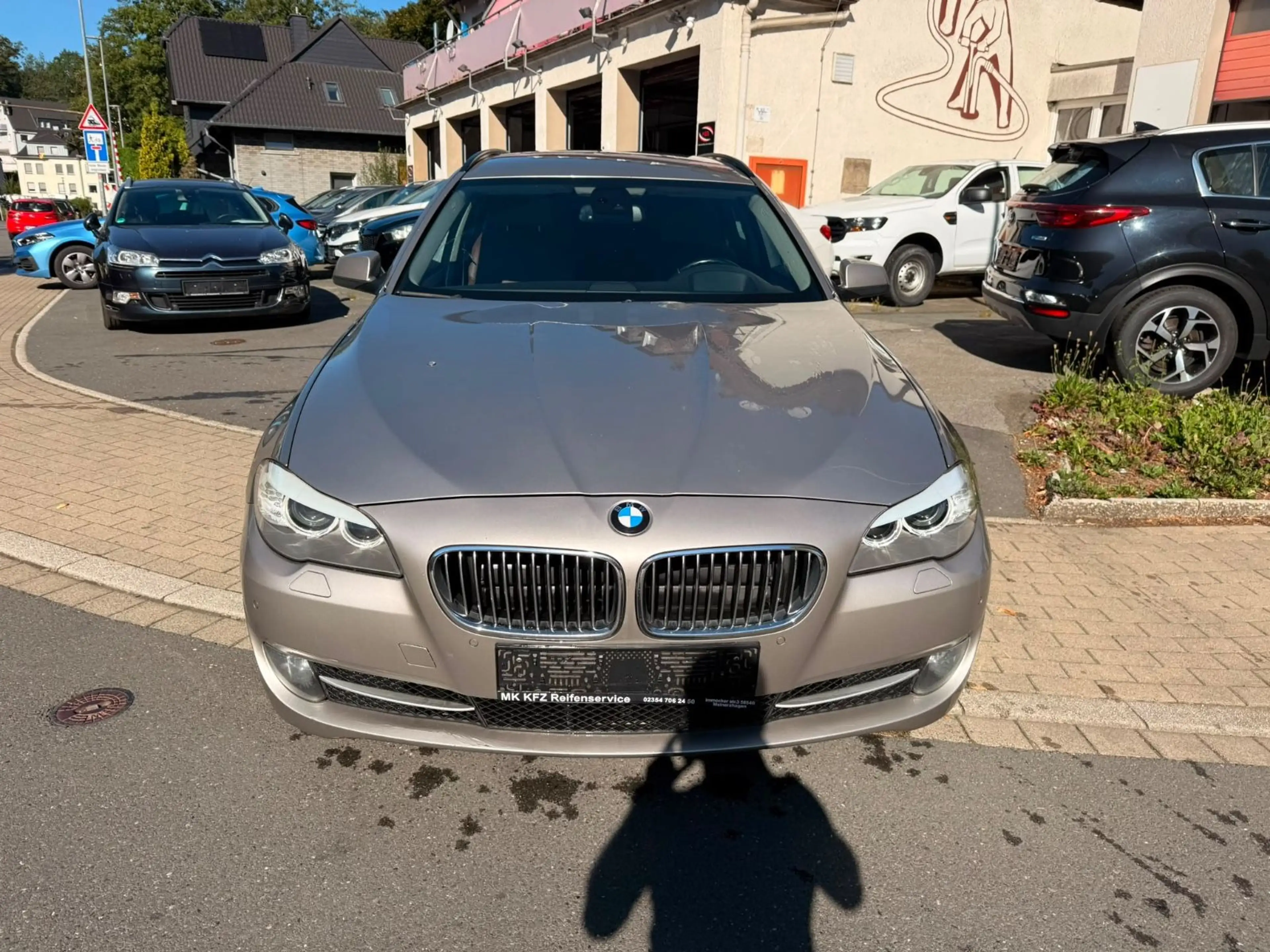 BMW 525 5 Touring Klimaaut.,Navi,R.Ka.,PDC,SHZ,Leder — photo 2