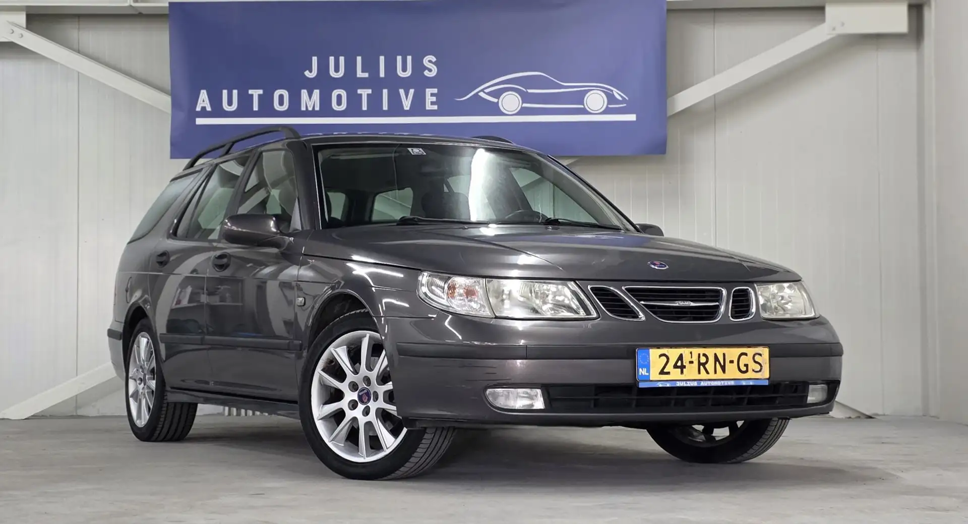Saab 9-5 Estate 2.3t Linear Business Pack Trekhaak A/T Orig Gris - 2