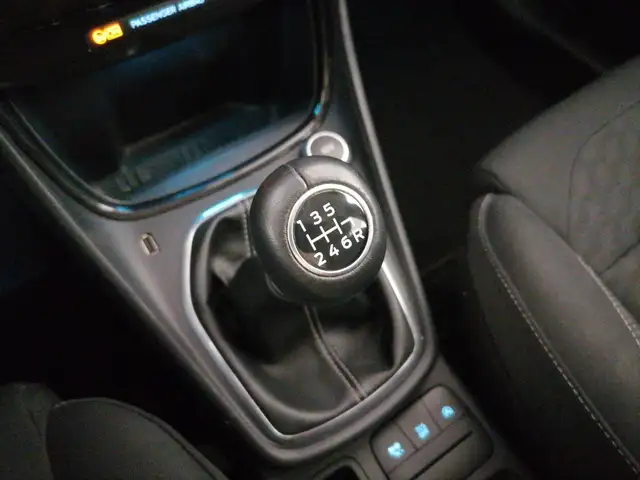 Ford Puma view 13