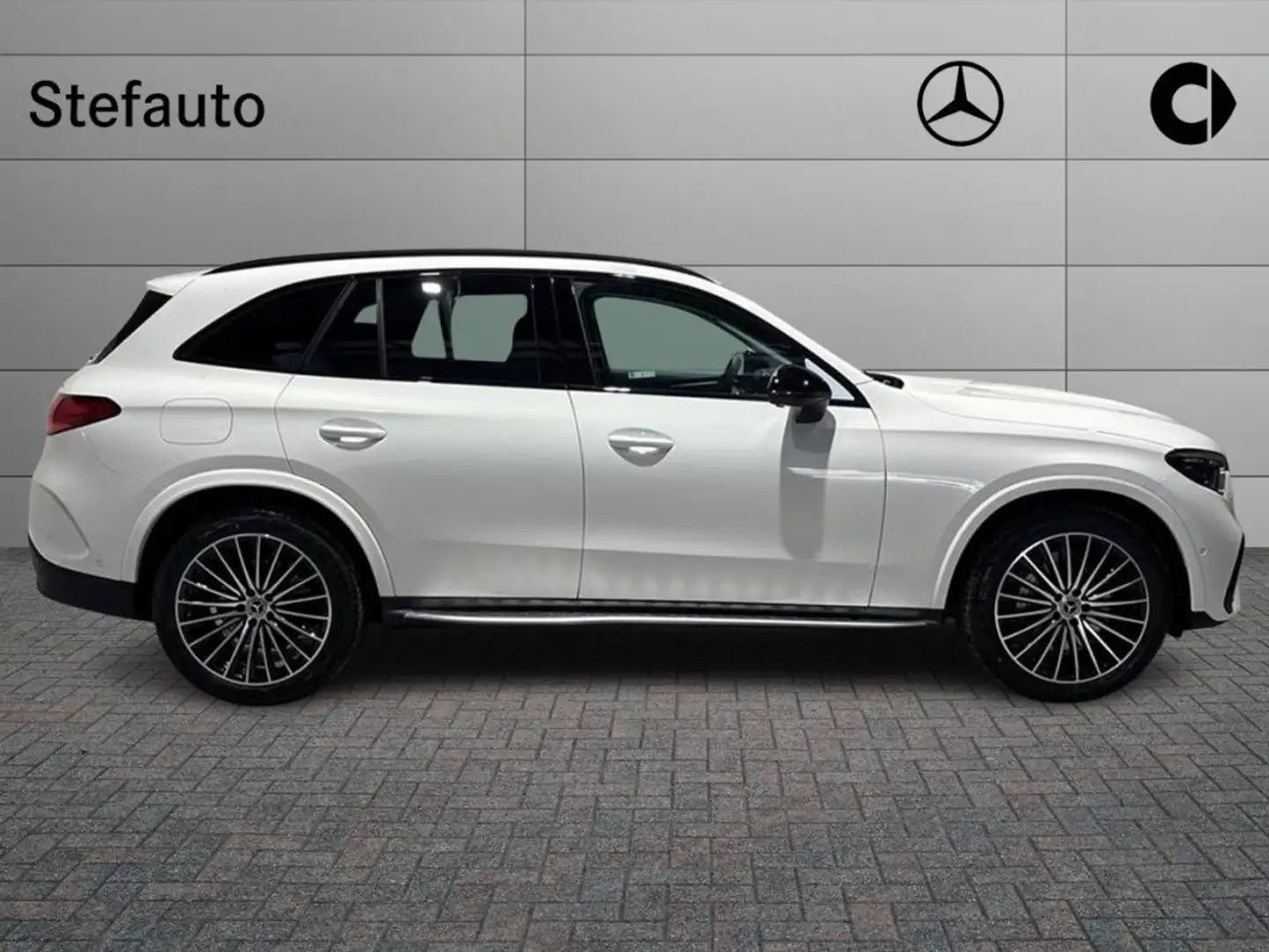Mercedes-Benz GLC 220 d 4Matic Mild Hybrid AMG Line Advanced Blanc - 2