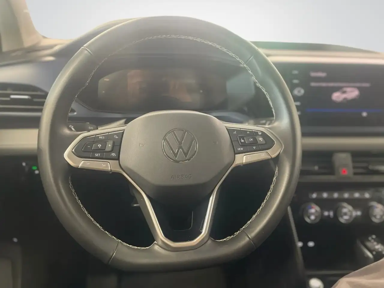 Volkswagen Taos снимка Volkswagen Taos