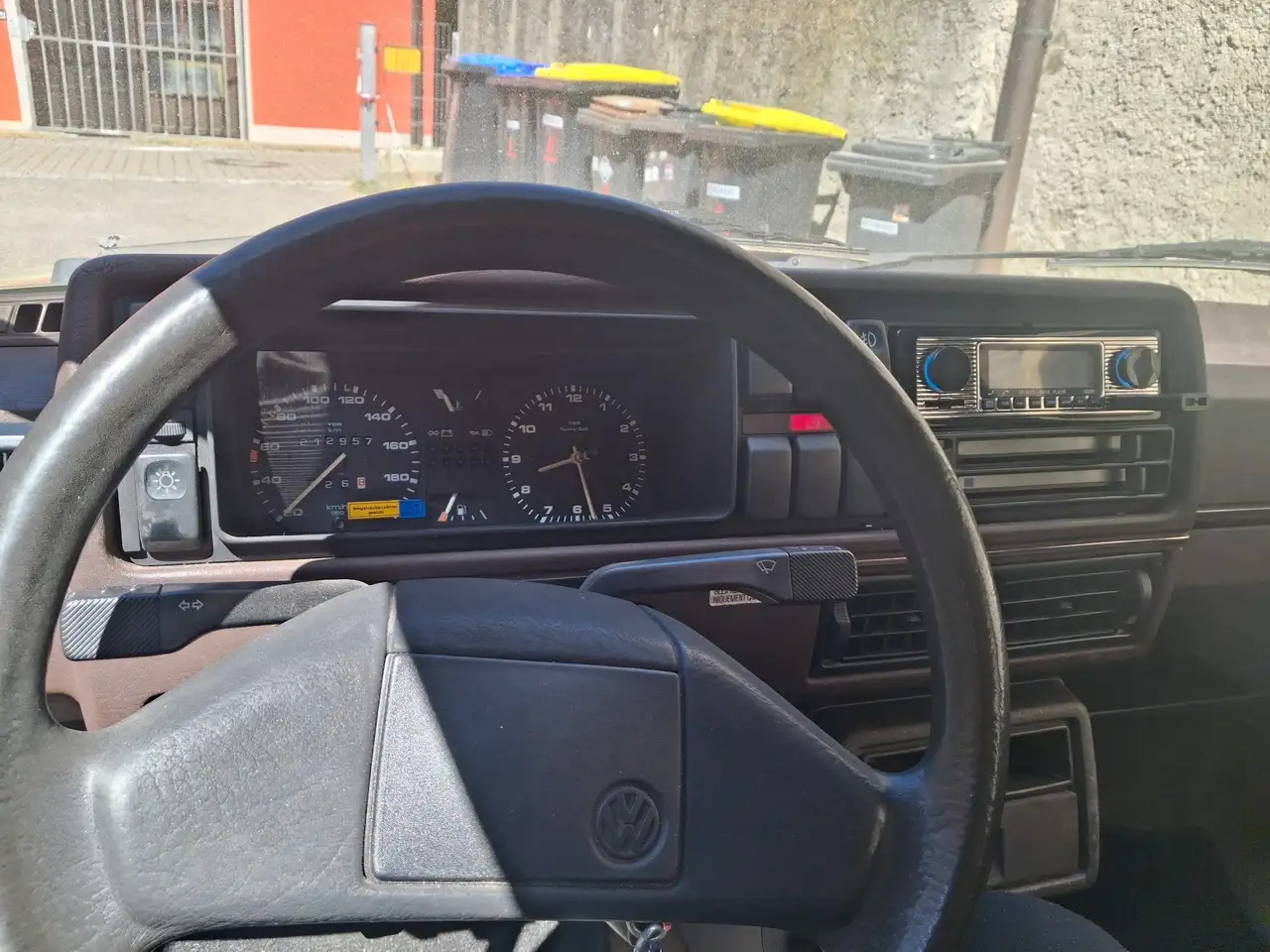 Volkswagen Golf, foto 1