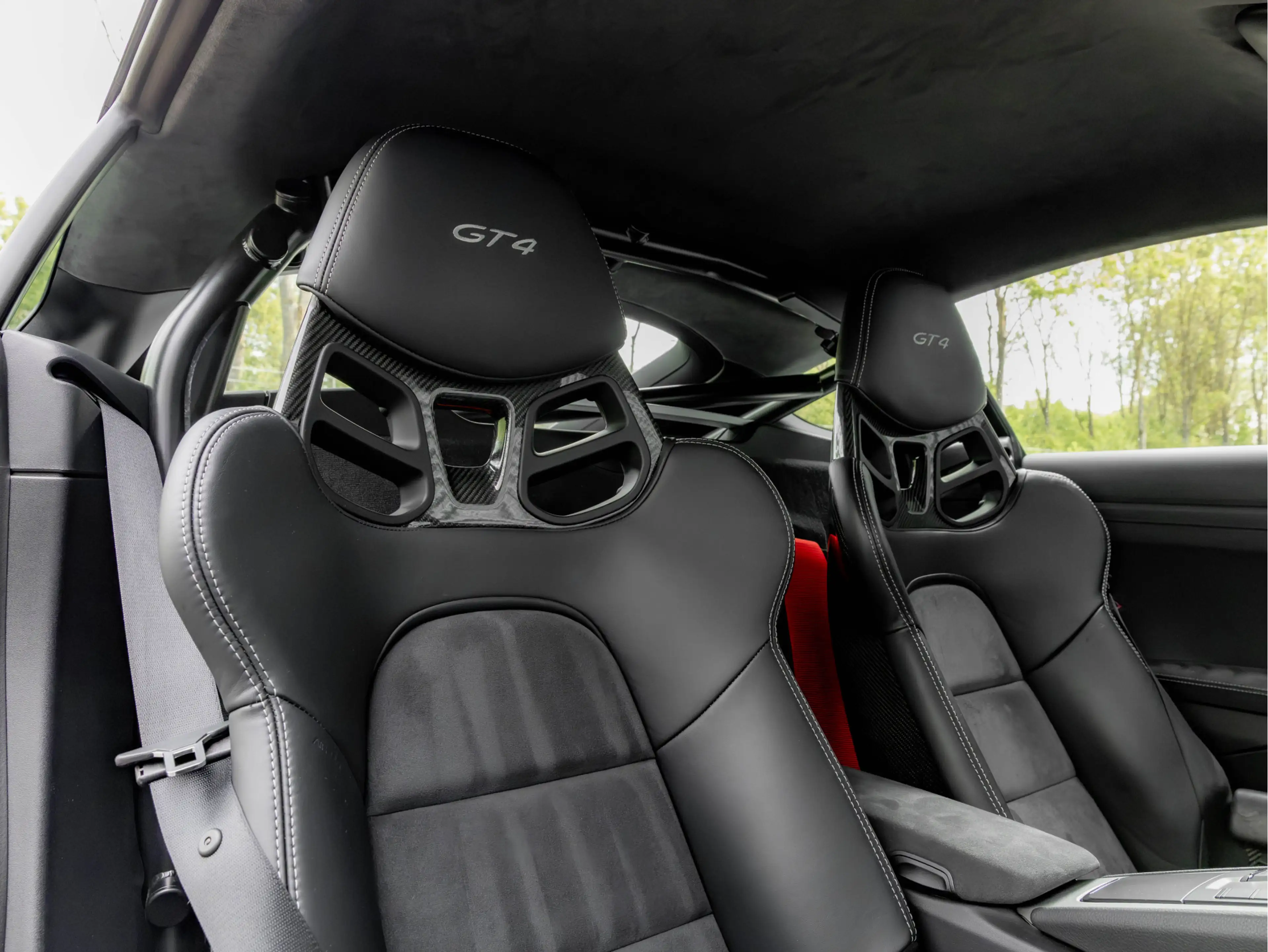 Porsche Cayman GT4 3.8 - Clubsport — photo 26