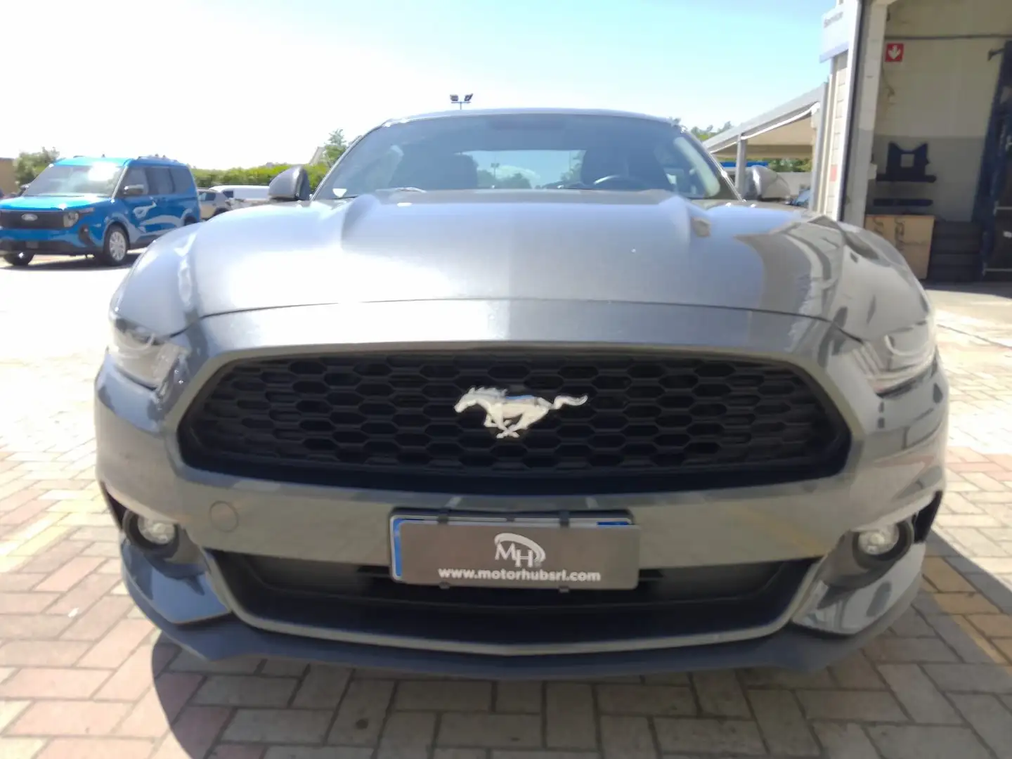 Ford Mustang Mustang VI 2015 Fastback 2.3 ecoboost 317cv siva - 1
