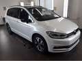 Volkswagen Touran 2.0 TDI DSG HIGHLINE UPE66 7-SITZE PANO S Weiß - thumbnail 2