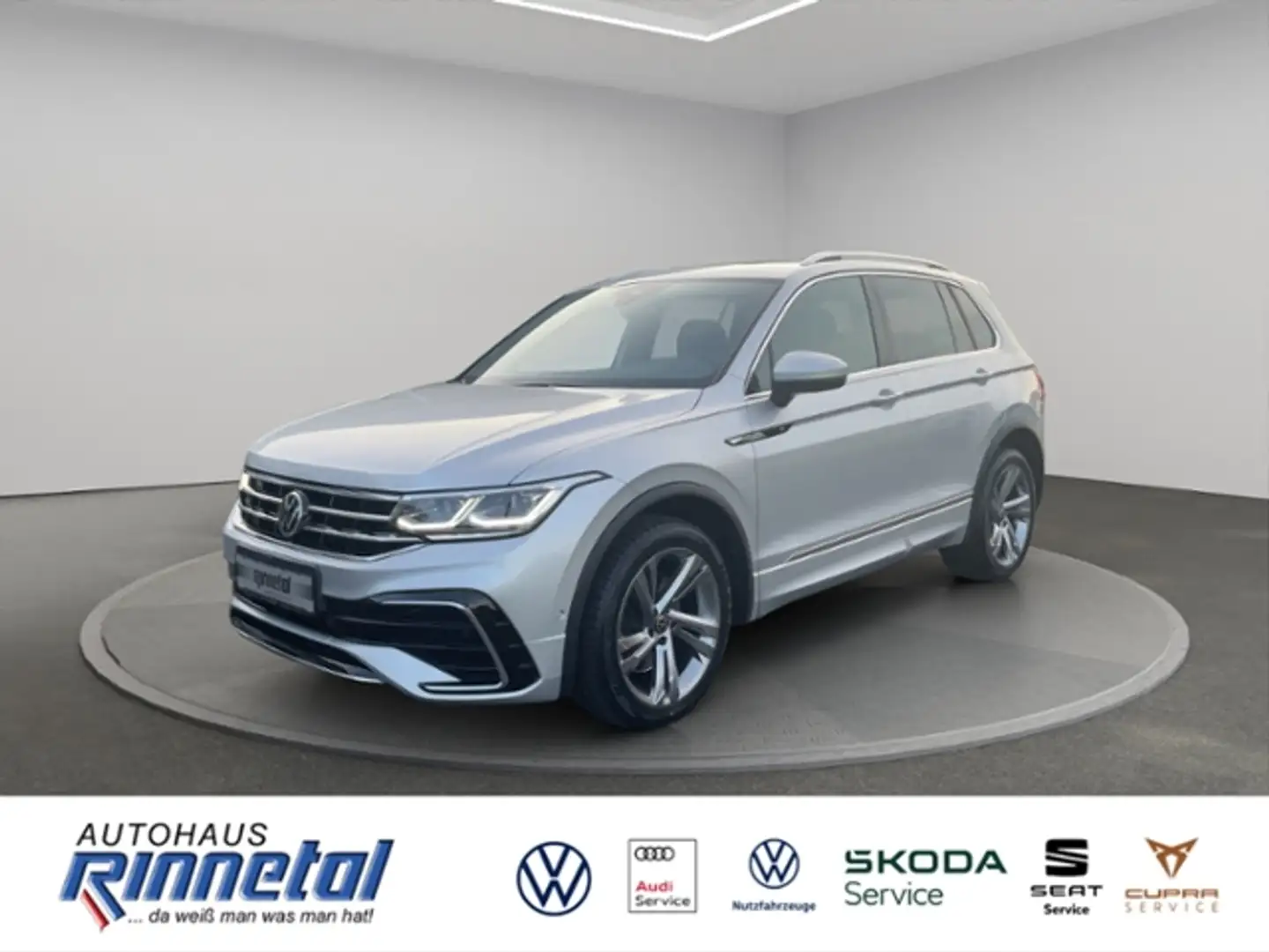 Volkswagen Tiguan 2.0 TSI DSG 4 Motion R-Line AHK+TRAILER ASS+KAMER Silber - 1