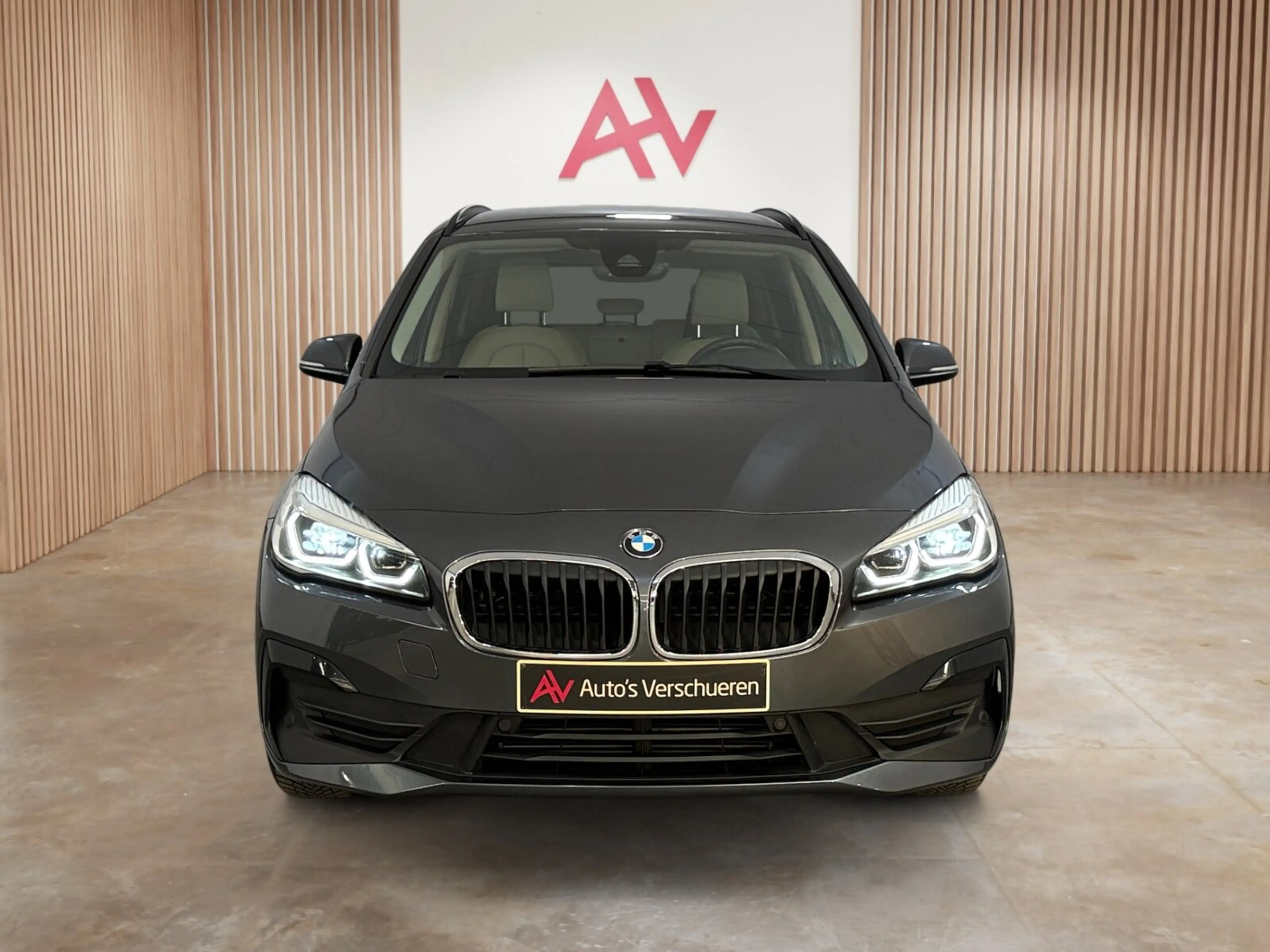 BMW 216 dA 7pl. ** Trekhaak | Navi/Carplay | Zetelverw — photo 2