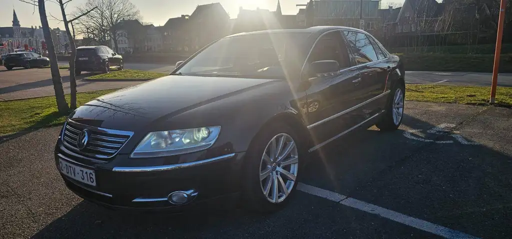 Volkswagen Phaeton 2009 из Европы — купить под ключ