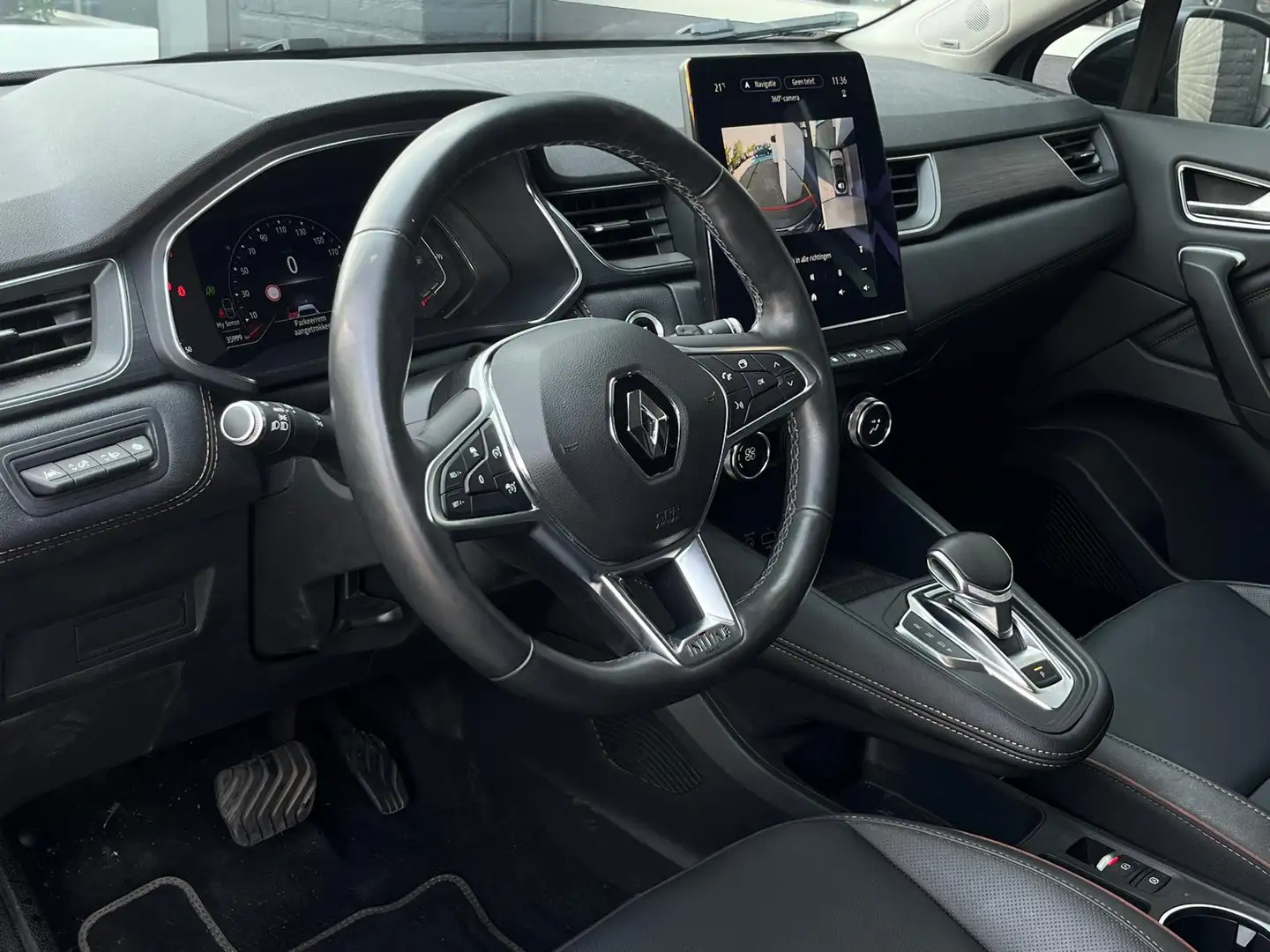 Renault Captur 1.3 TCe 155 Initiale Paris, Automaat, CarPlay, 360 Grijs - 2