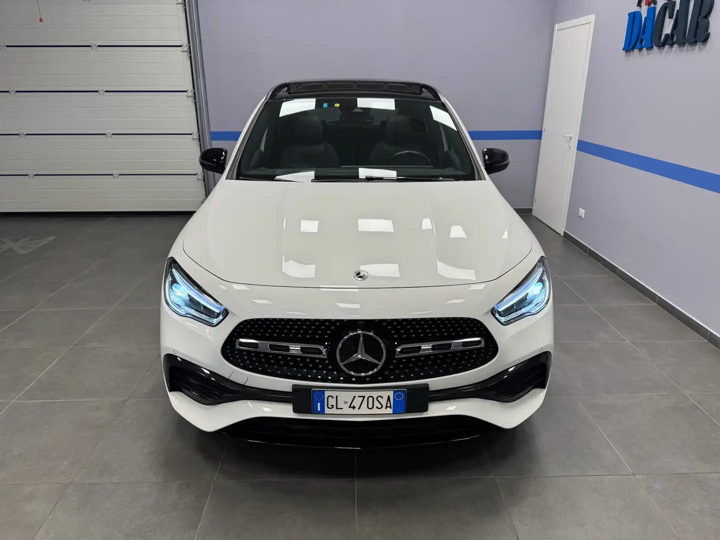 Mercedes-Benz GLA 220 GLA 220d Premium 4matic Auto TETTO-NIGHT-LUXURY Blanc - 2