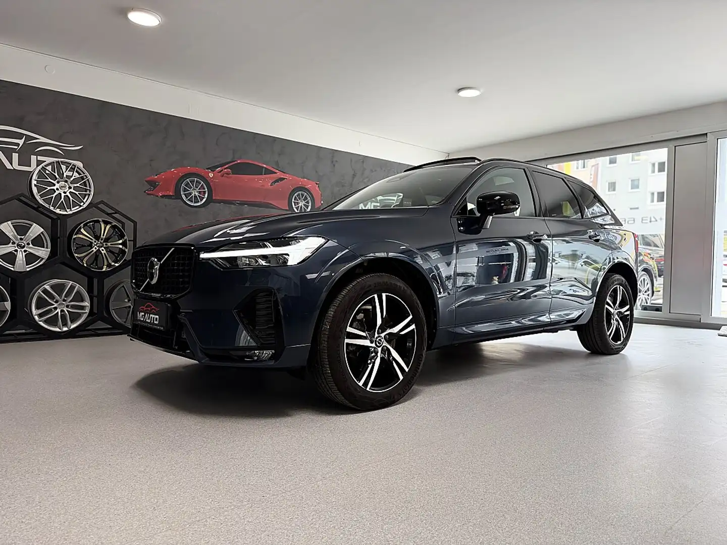 Volvo XC60 B4 R Design *ALLRAD*PANO*HARMAN/KARDON*RFK*ACC Blau - 1