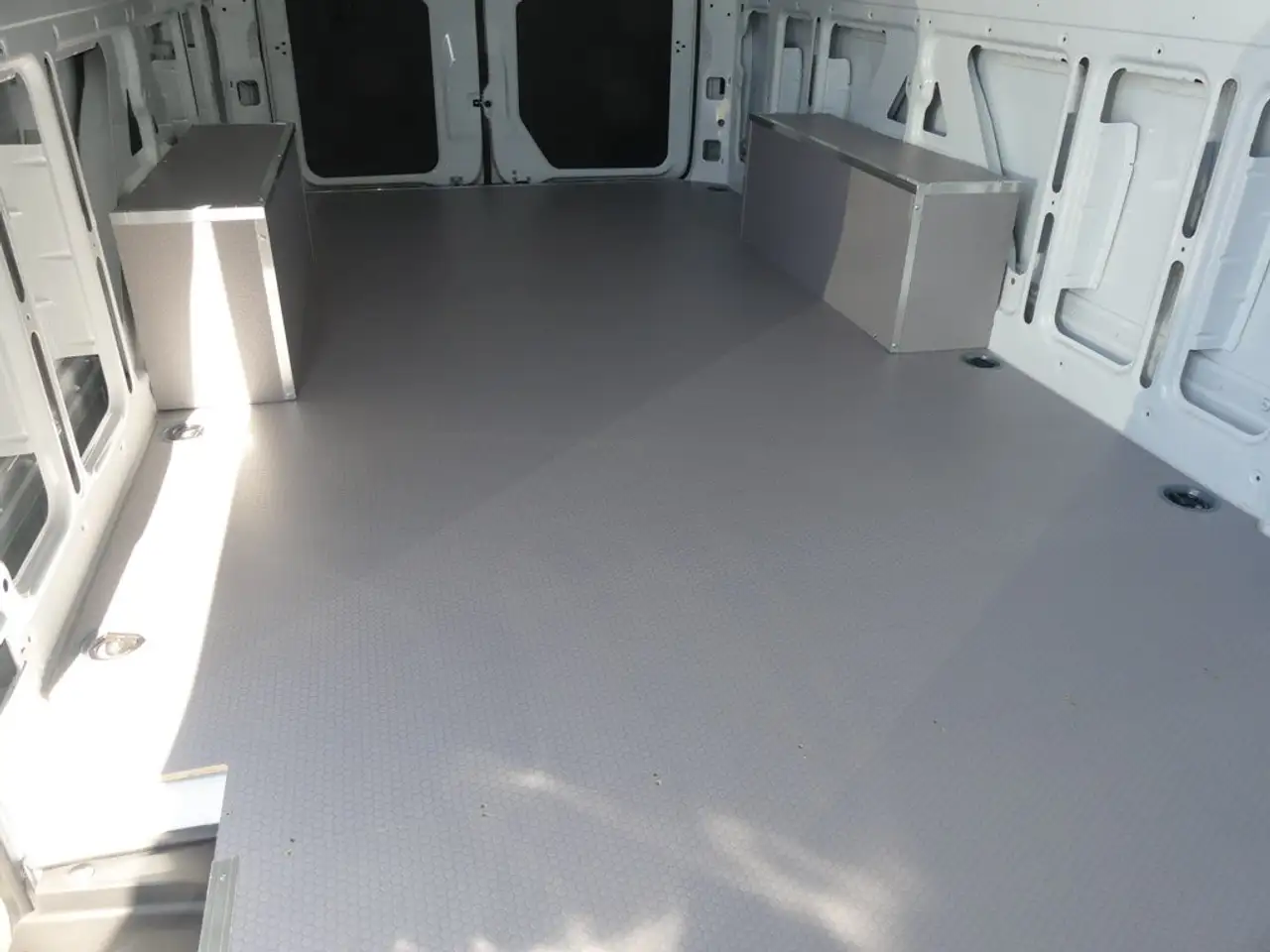 Mercedes-Benz Sprinter 317 CDI KA L3H2 MBUX LED Kamera DAB 9G 14
