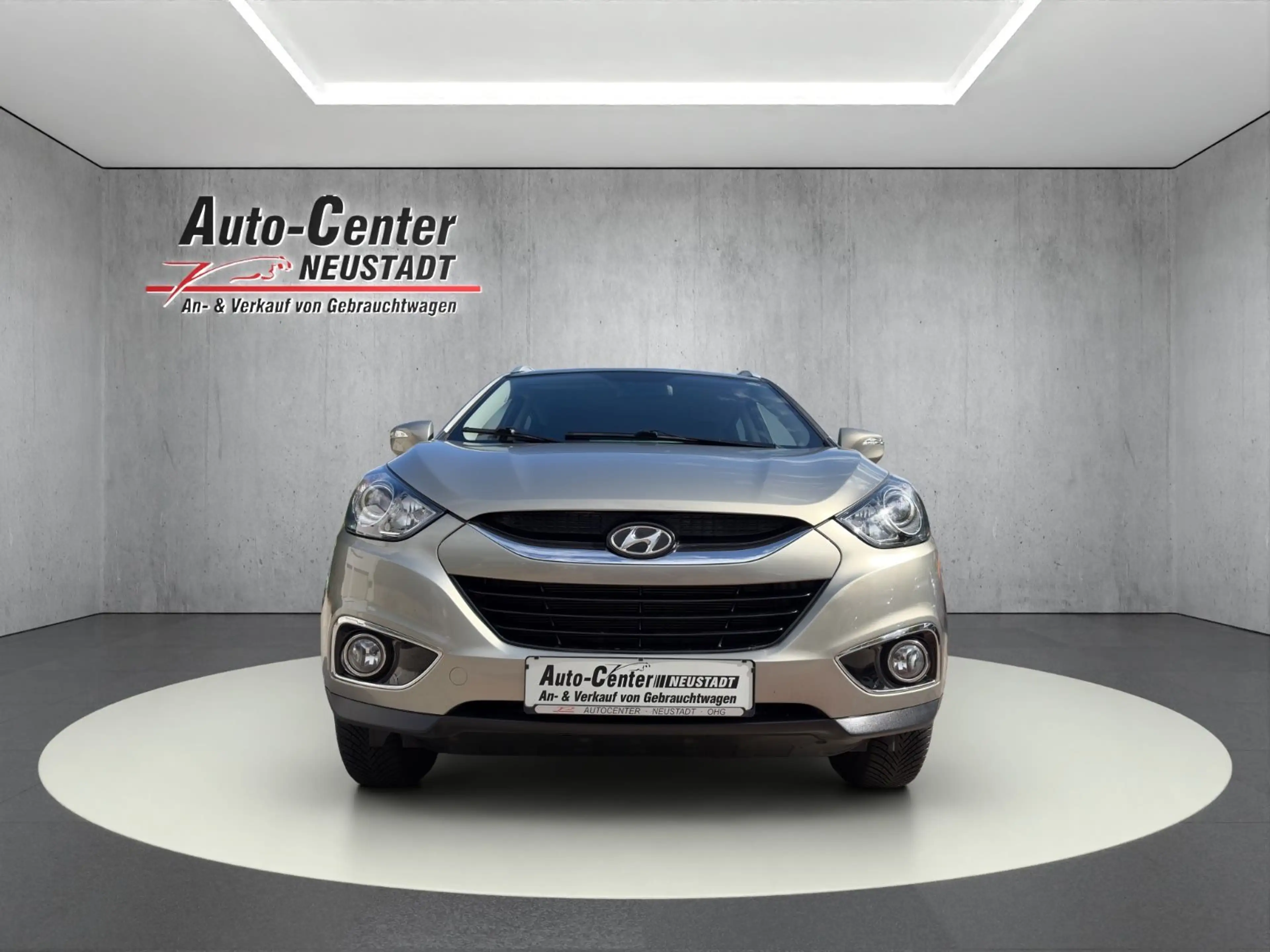Hyundai iX35 Style 2WD PDC/AHK/KLIMAA/BLUETOOTH/SHZ — photo 9