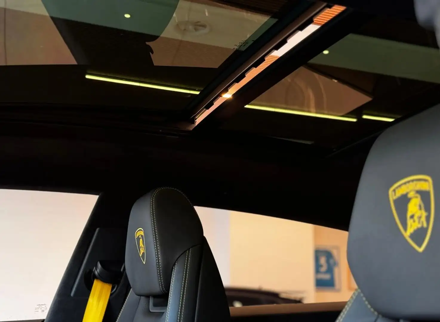 Lamborghini Urus Urus 4.0 V8 S 666CV auto Grau - 2