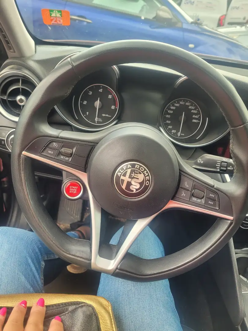 Alfa Romeo Giulia 2.2 JTDm - 2