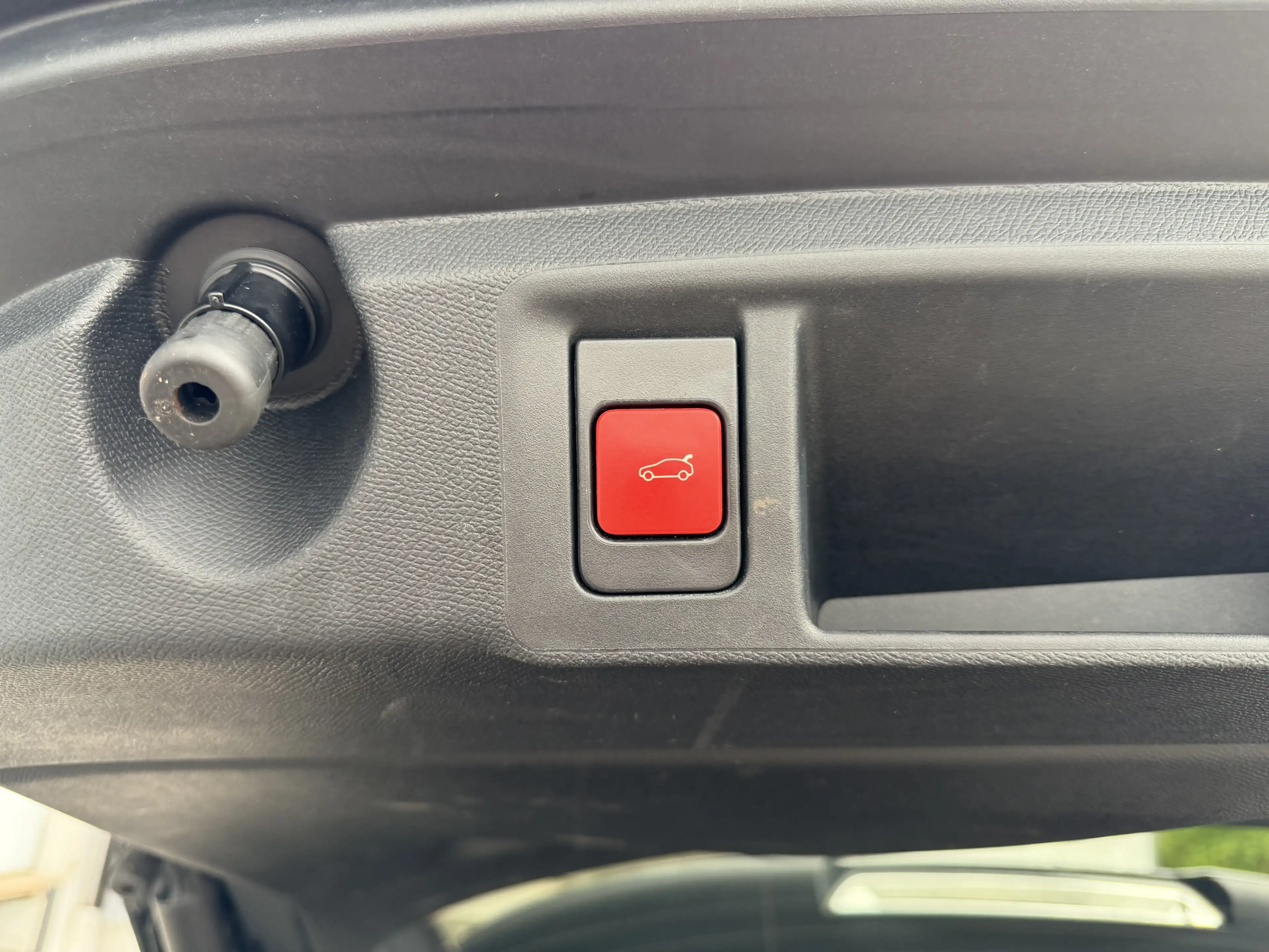 Peugeot 308 GT-Line LED VirtualCockpit Rü-Kamera Massage — photo 38