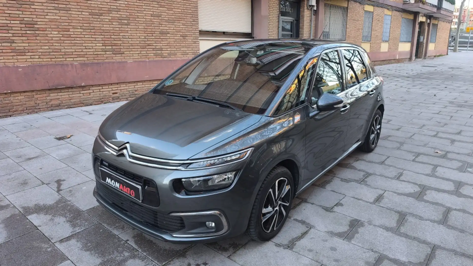 Citroen C4 Picasso 1.2 PureTech S&S Live 130 Gris - 1
