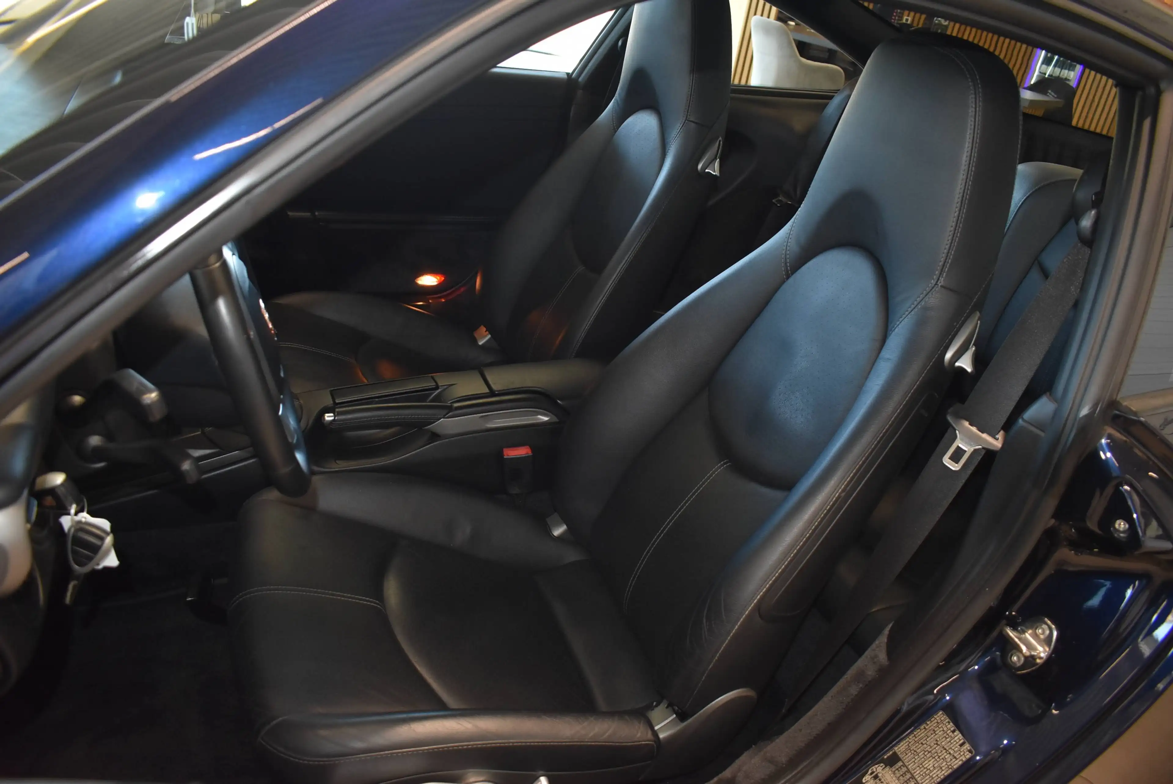 Porsche 997 Carrera Coupe //Schalter//Ö-Ausl. //2. Besitz — photo 19