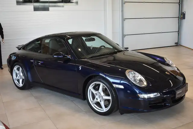 Porsche 997 Carrera Coupe //Schalter//Ö-Ausl. //2. Besitz