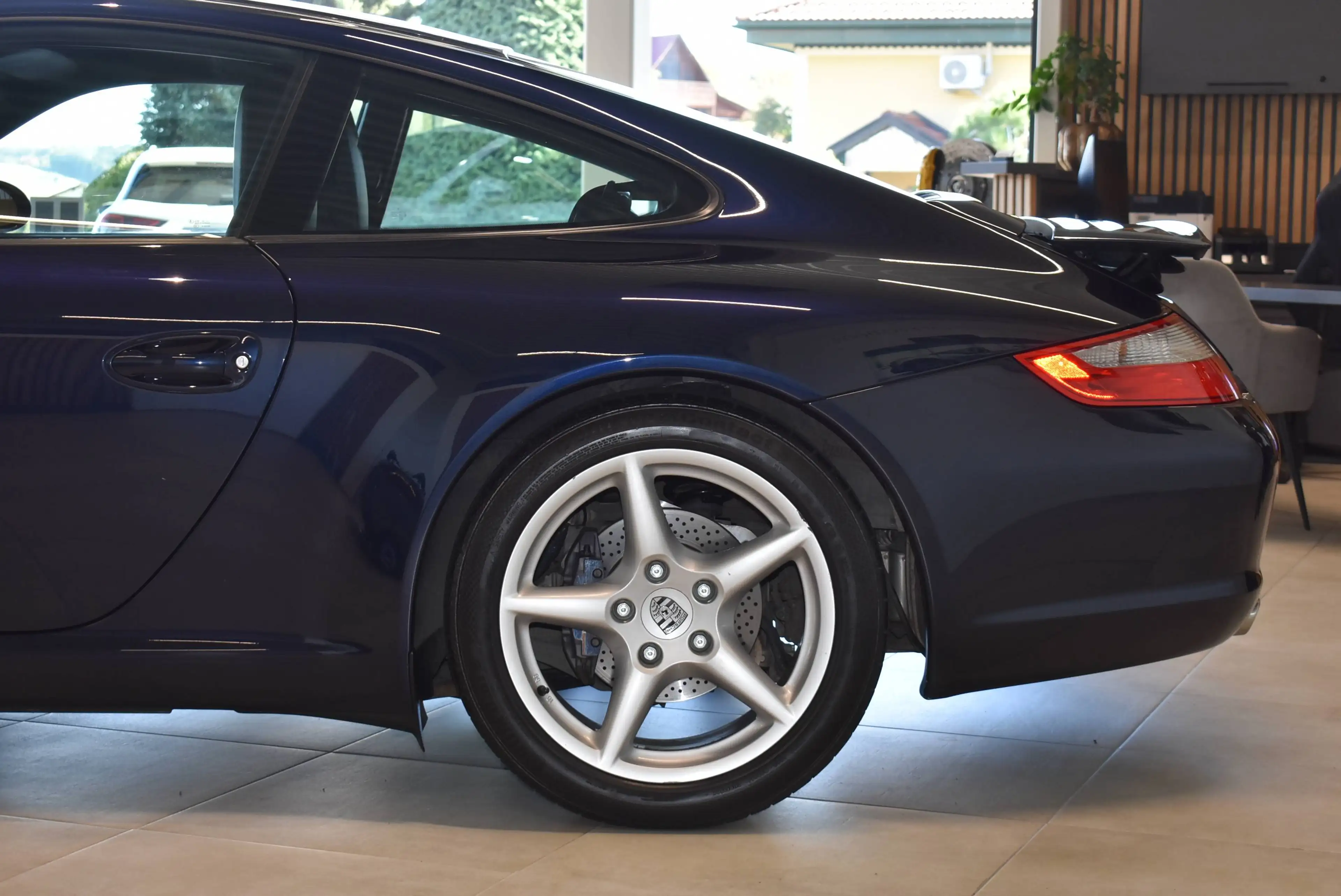 Porsche 997 Carrera Coupe //Schalter//Ö-Ausl. //2. Besitz — photo 6